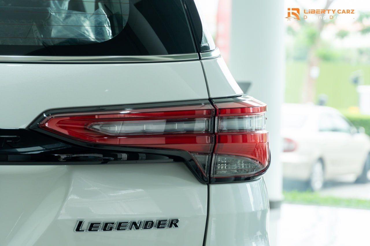 丰田 Fortuner Legender 2024