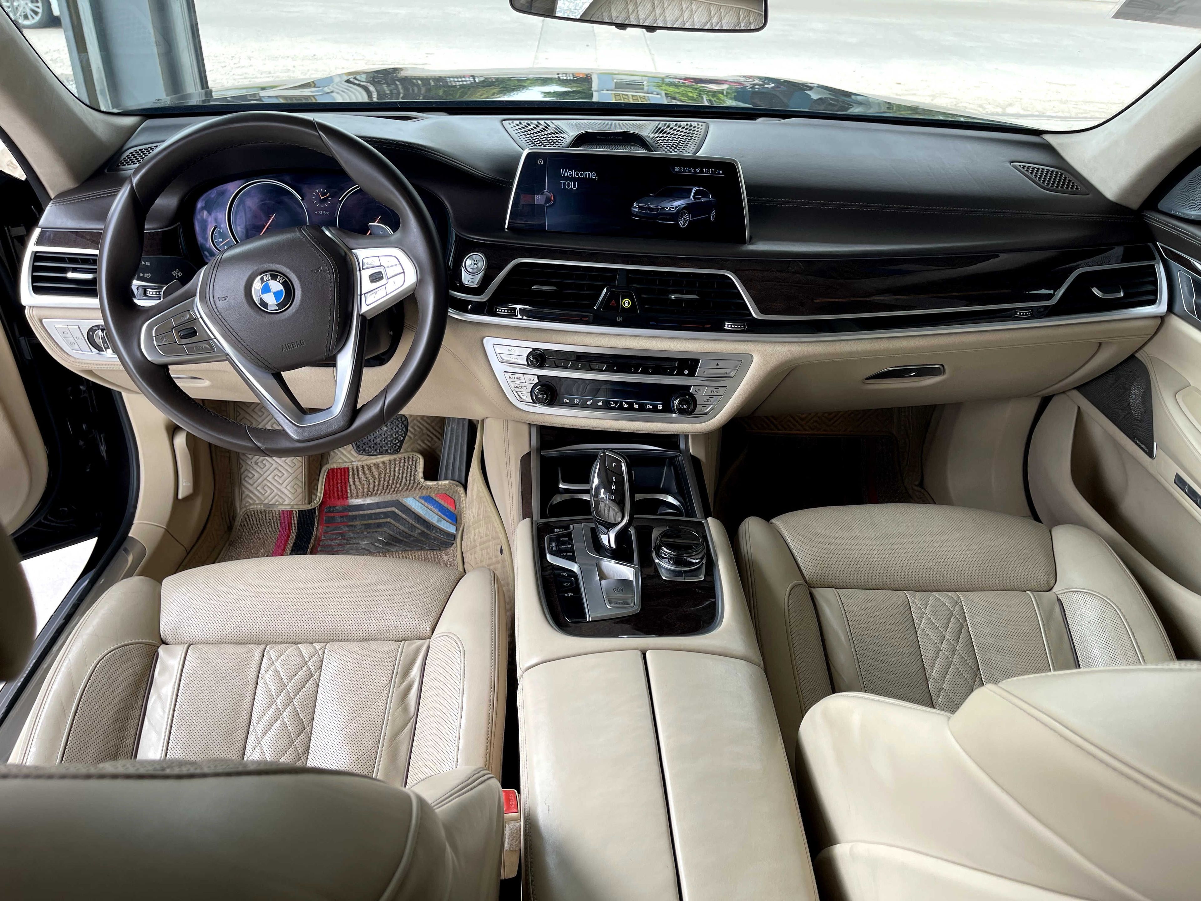 BMW 740Li 2016