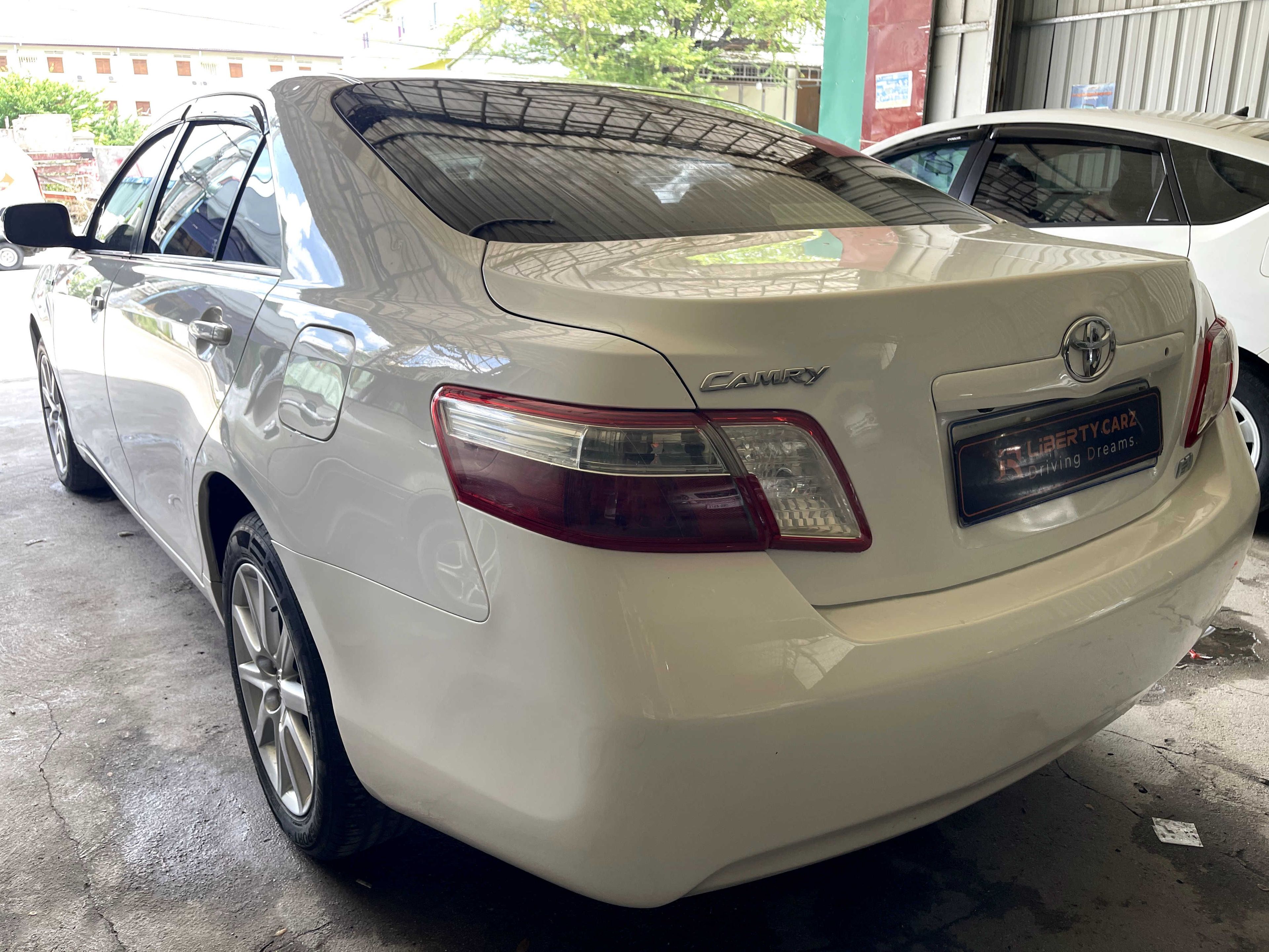 តូយ៉ូតា Camry Hybrid 2007