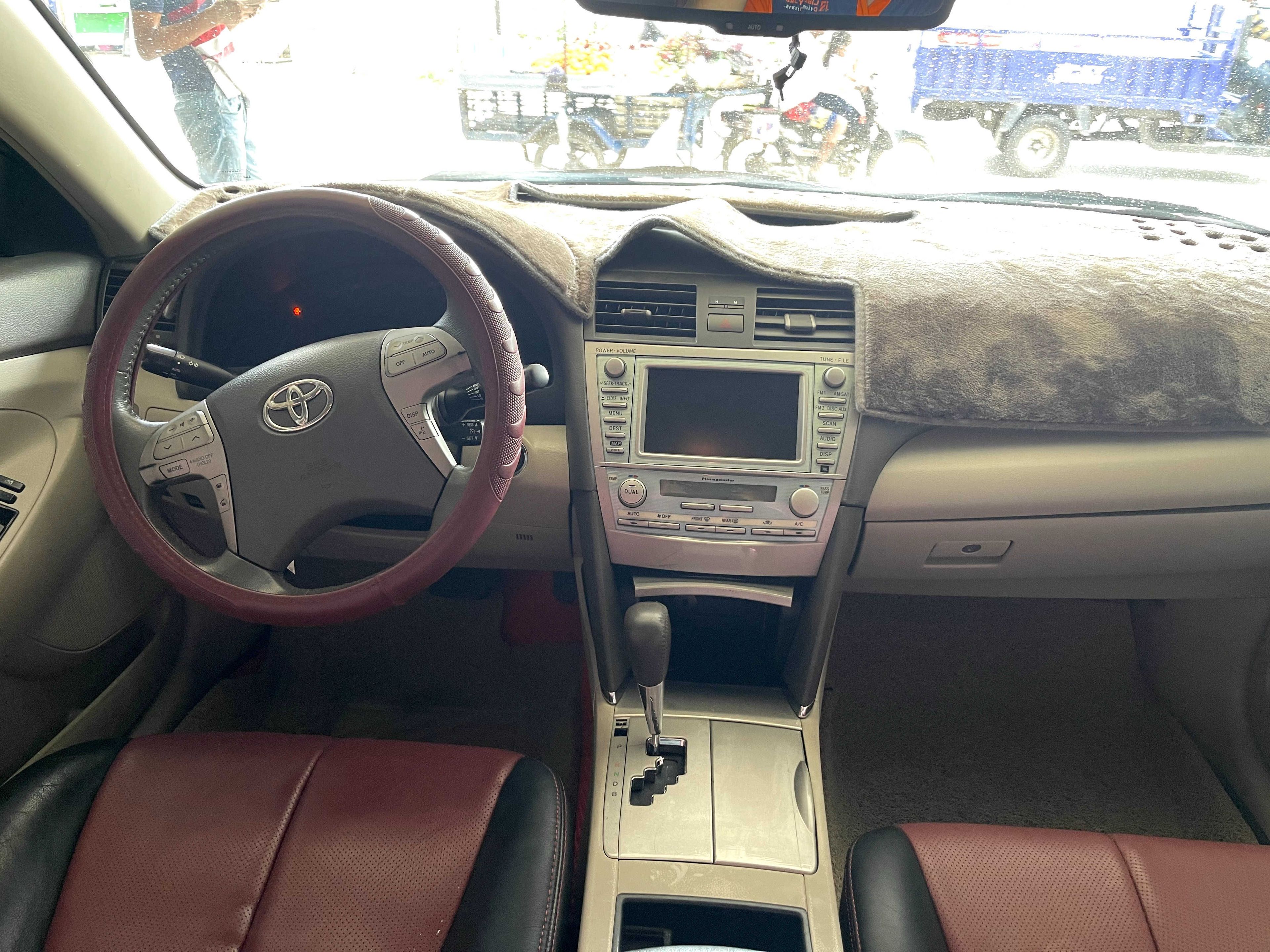 តូយ៉ូតា Camry Hybrid 2007