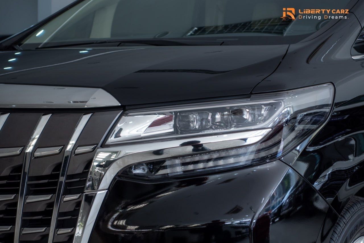 Toyota Alphard 2021