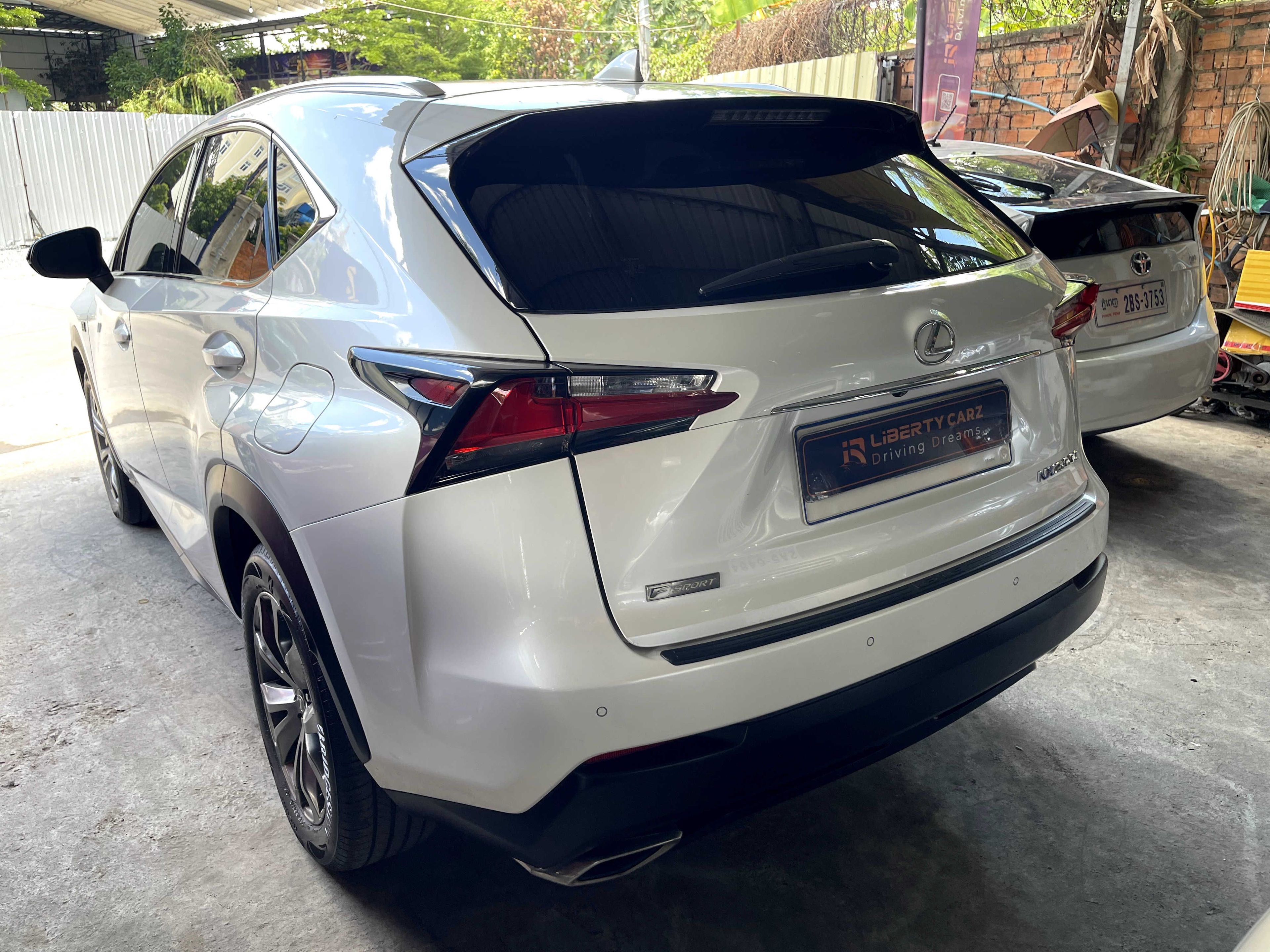 Lexus Nx200t F-Sport 2015