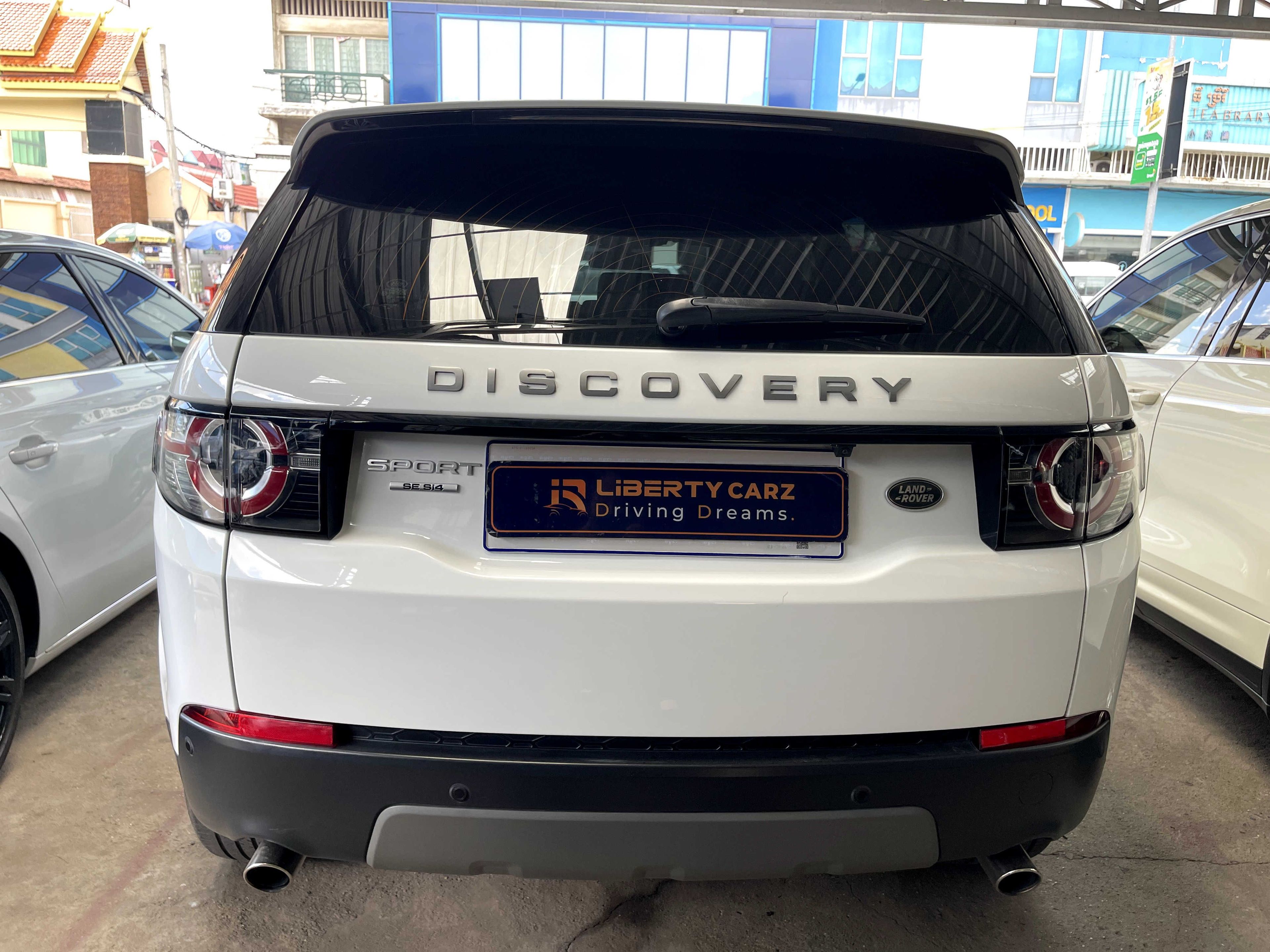 Land Rover Discovery 2015