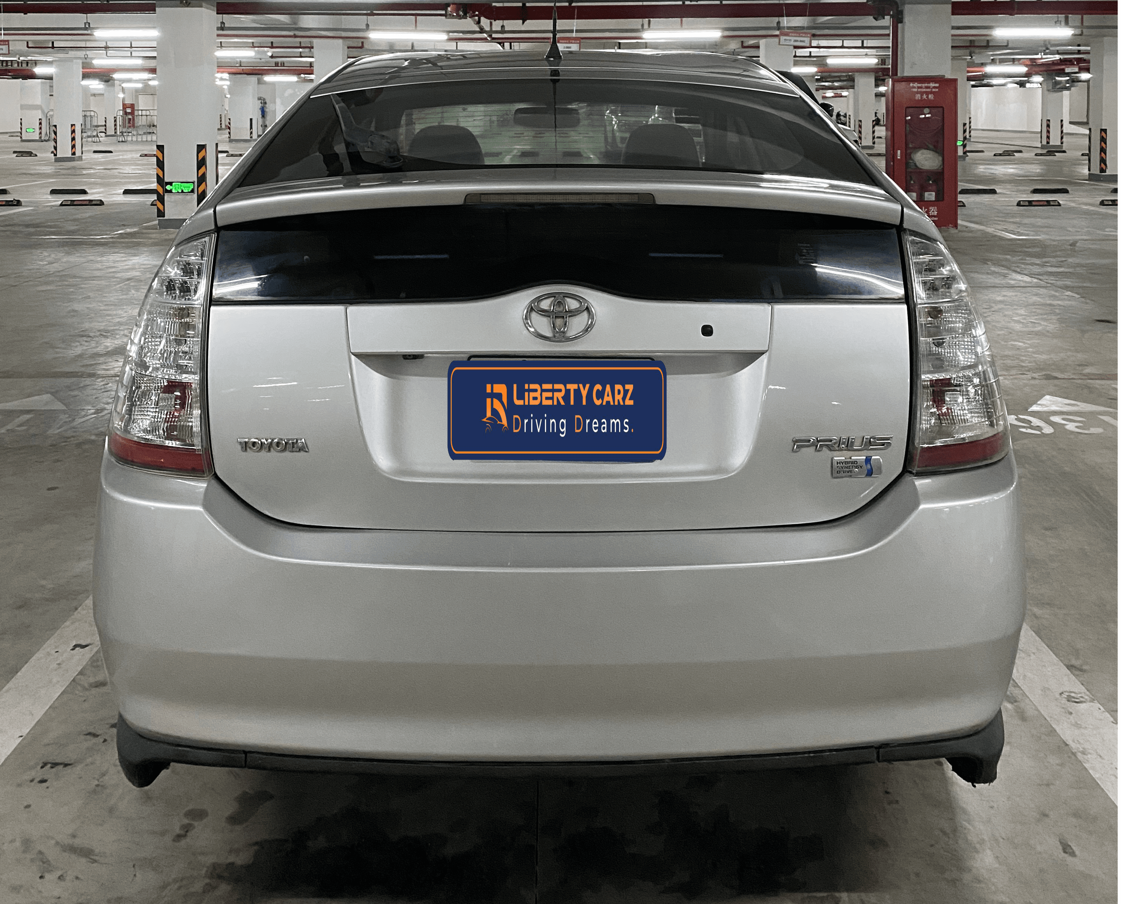 តូយ៉ូតា Prius 2006