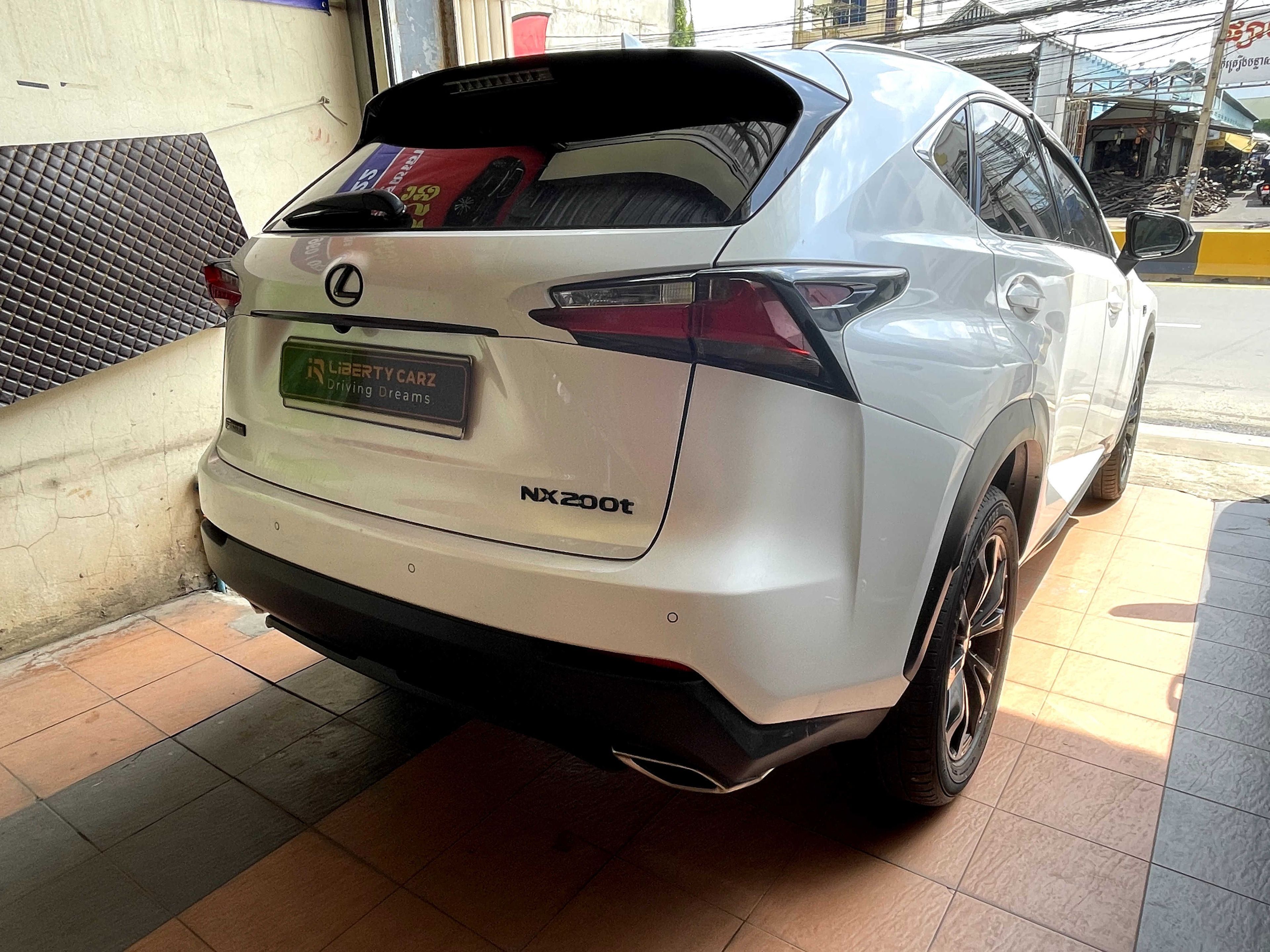 Lexus NX200t 2015