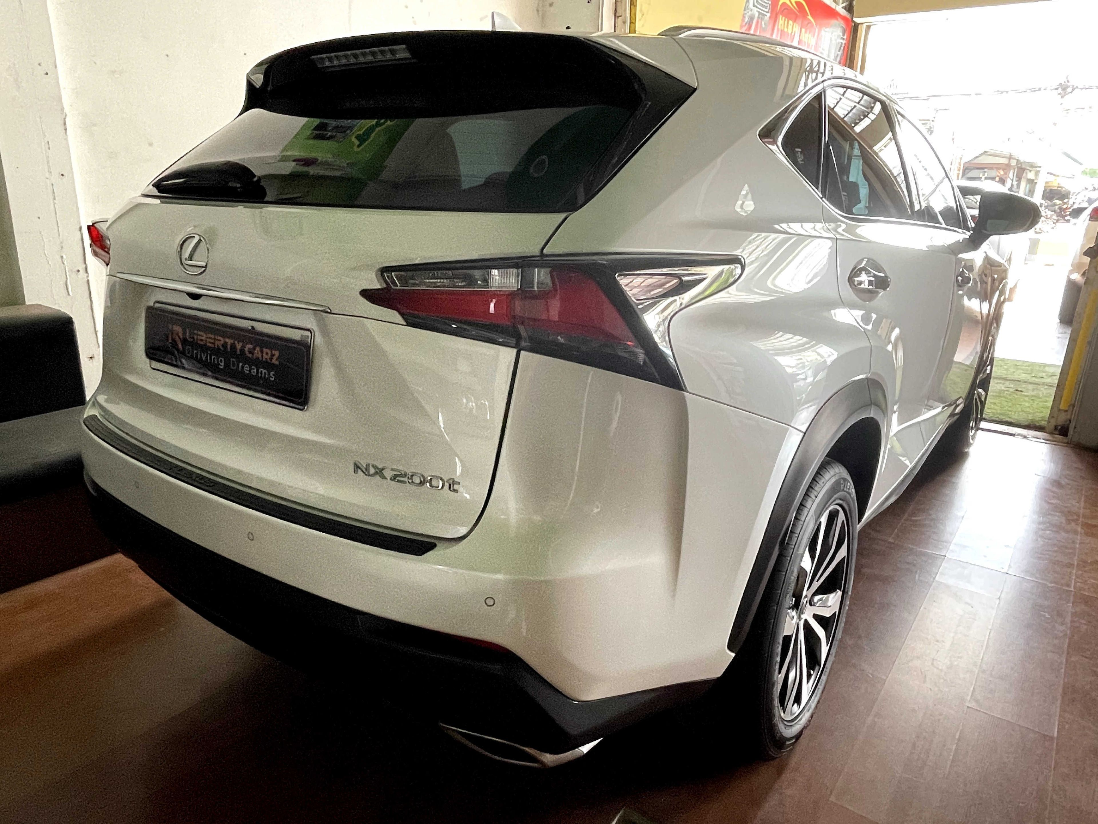 Lexus NX200t 2016