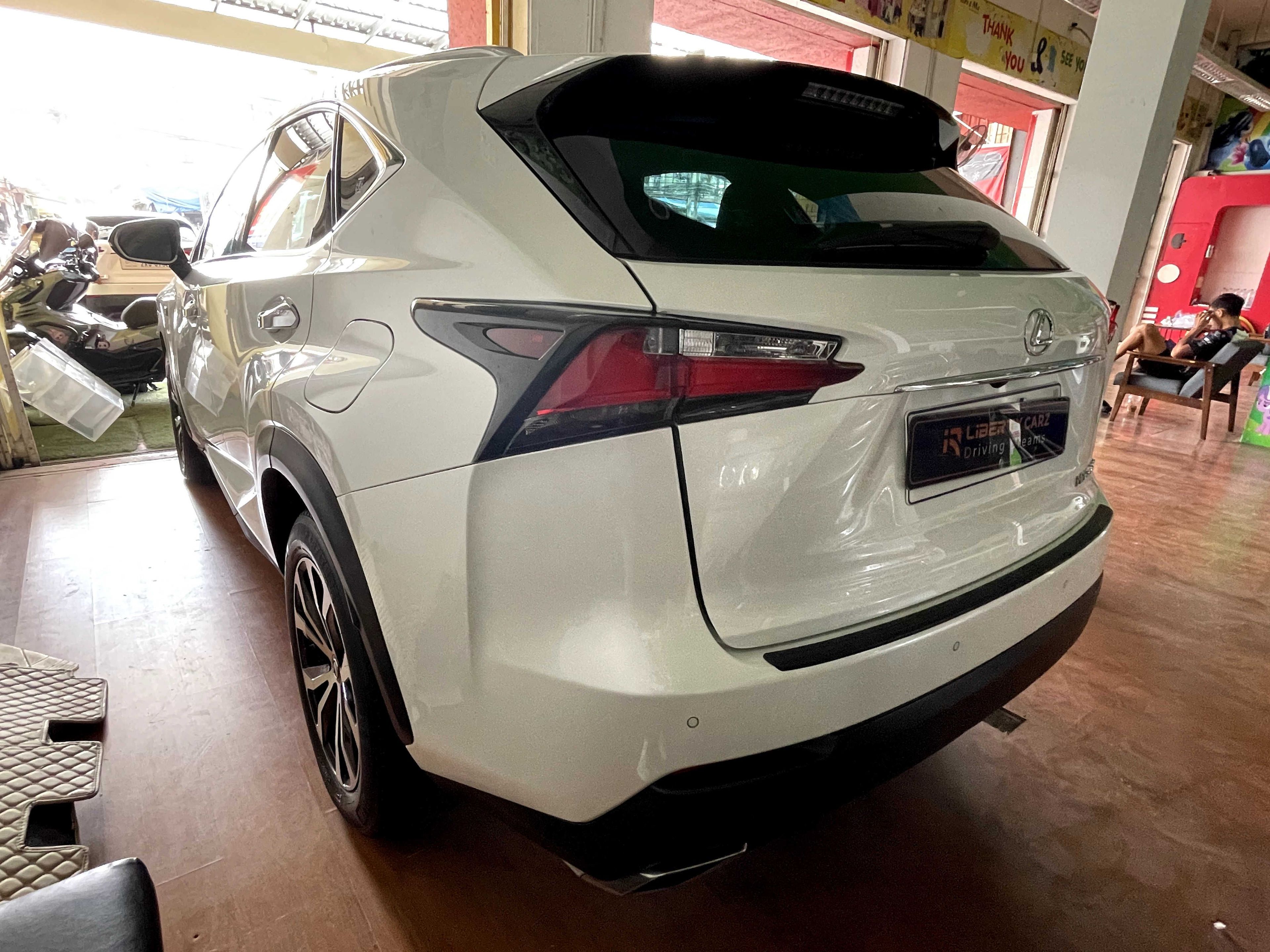 Lexus NX200t 2016