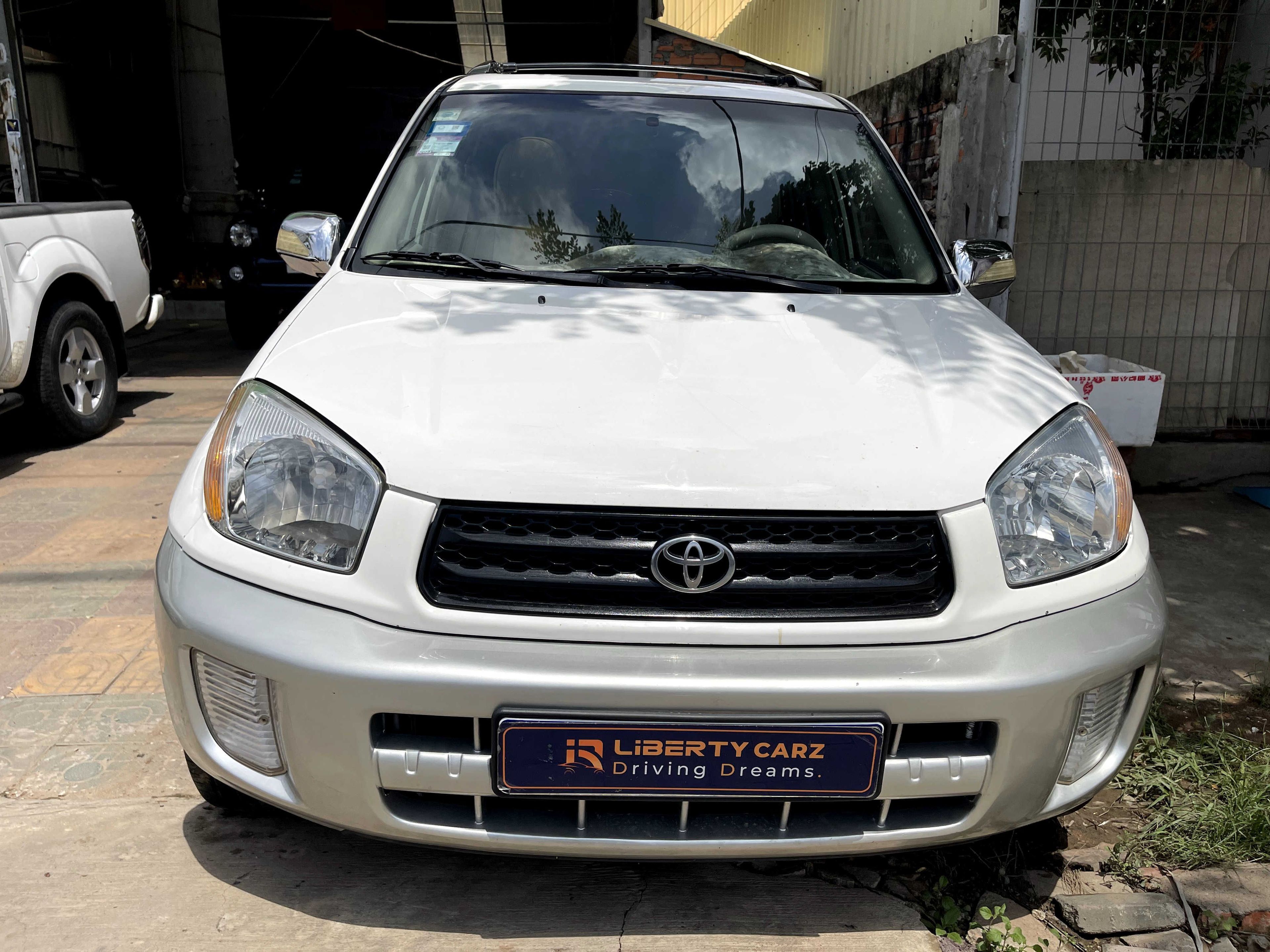 តូយ៉ូតា RAV4 2002