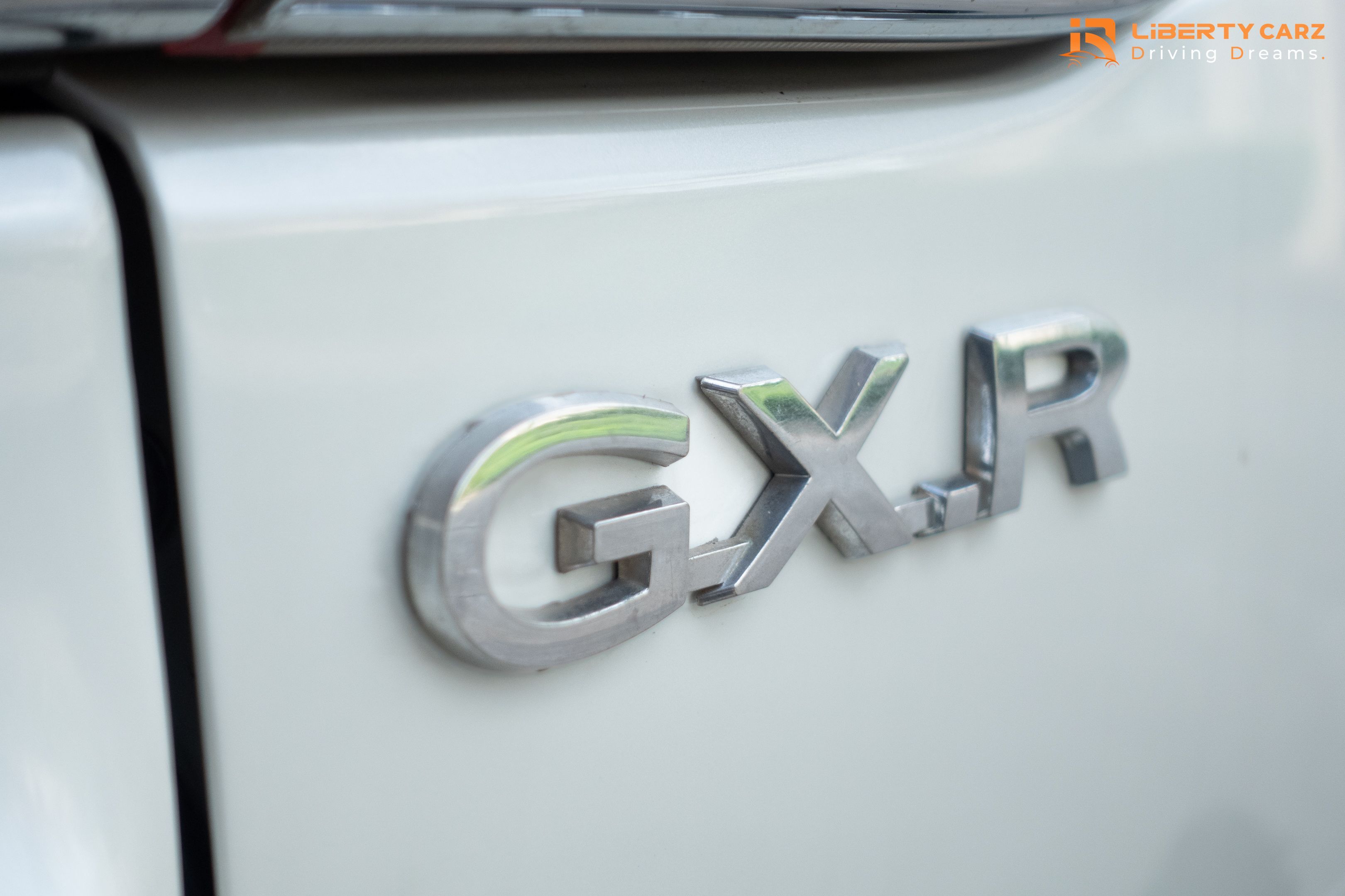 តូយ៉ូតា Land Cruiser GXR 2014