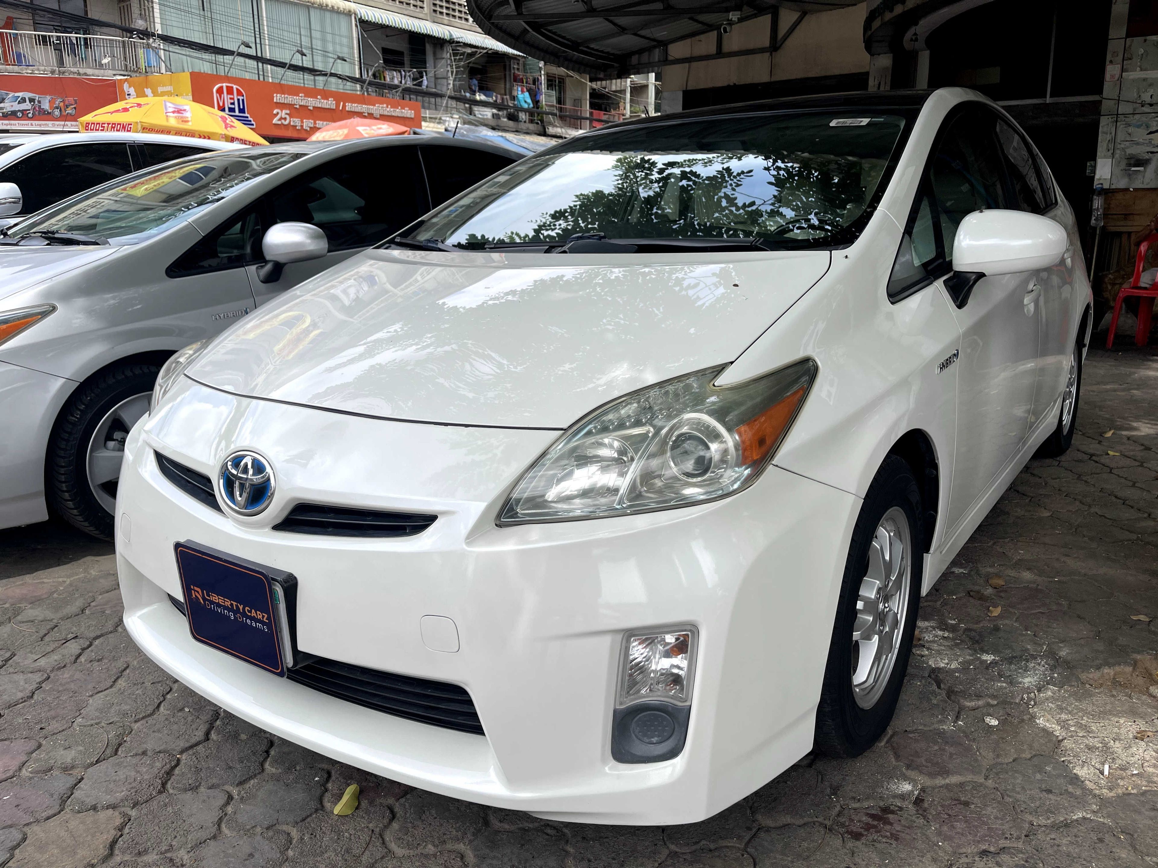 តូយ៉ូតា Prius 2010