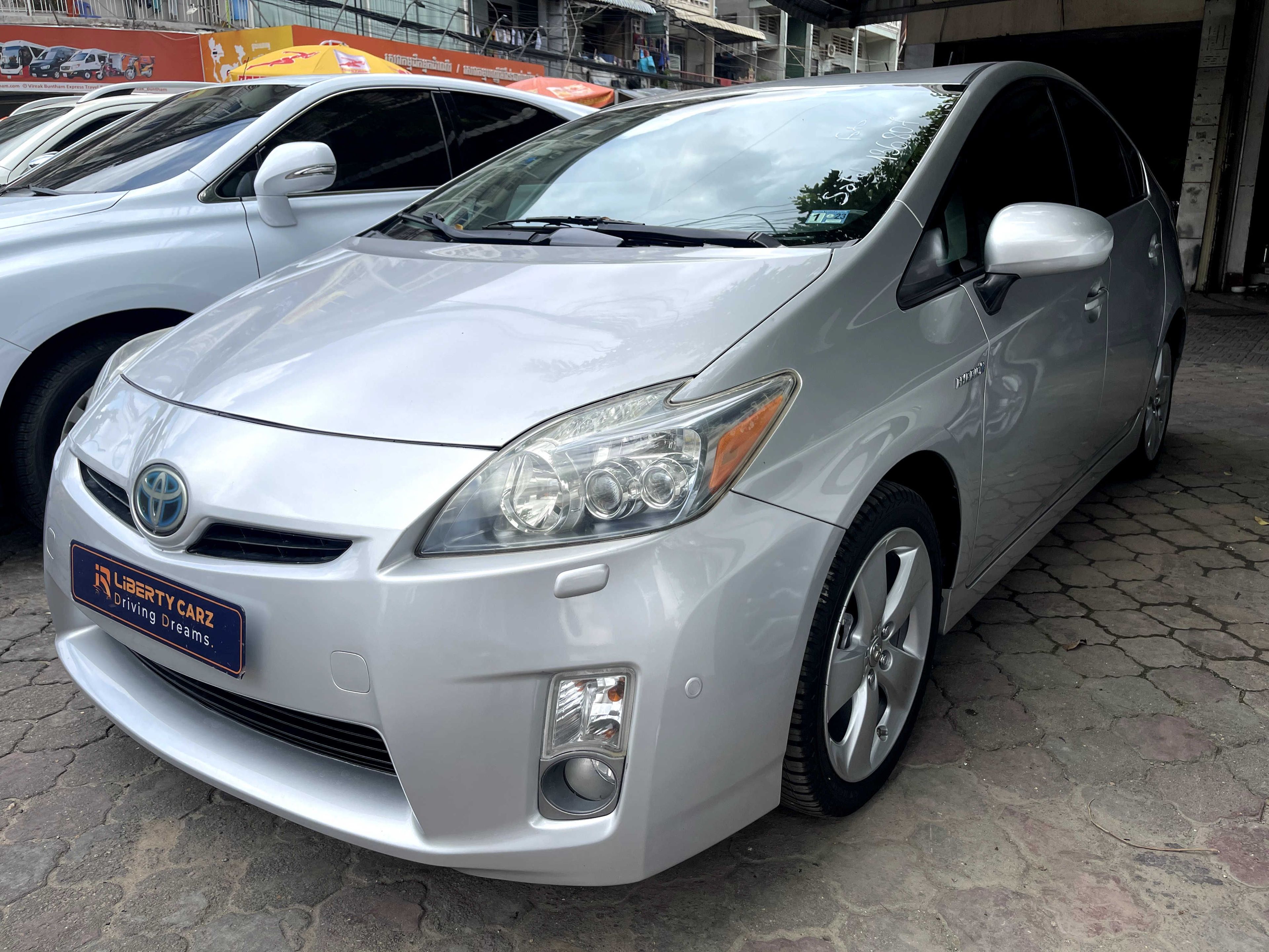 តូយ៉ូតា Prius 2010