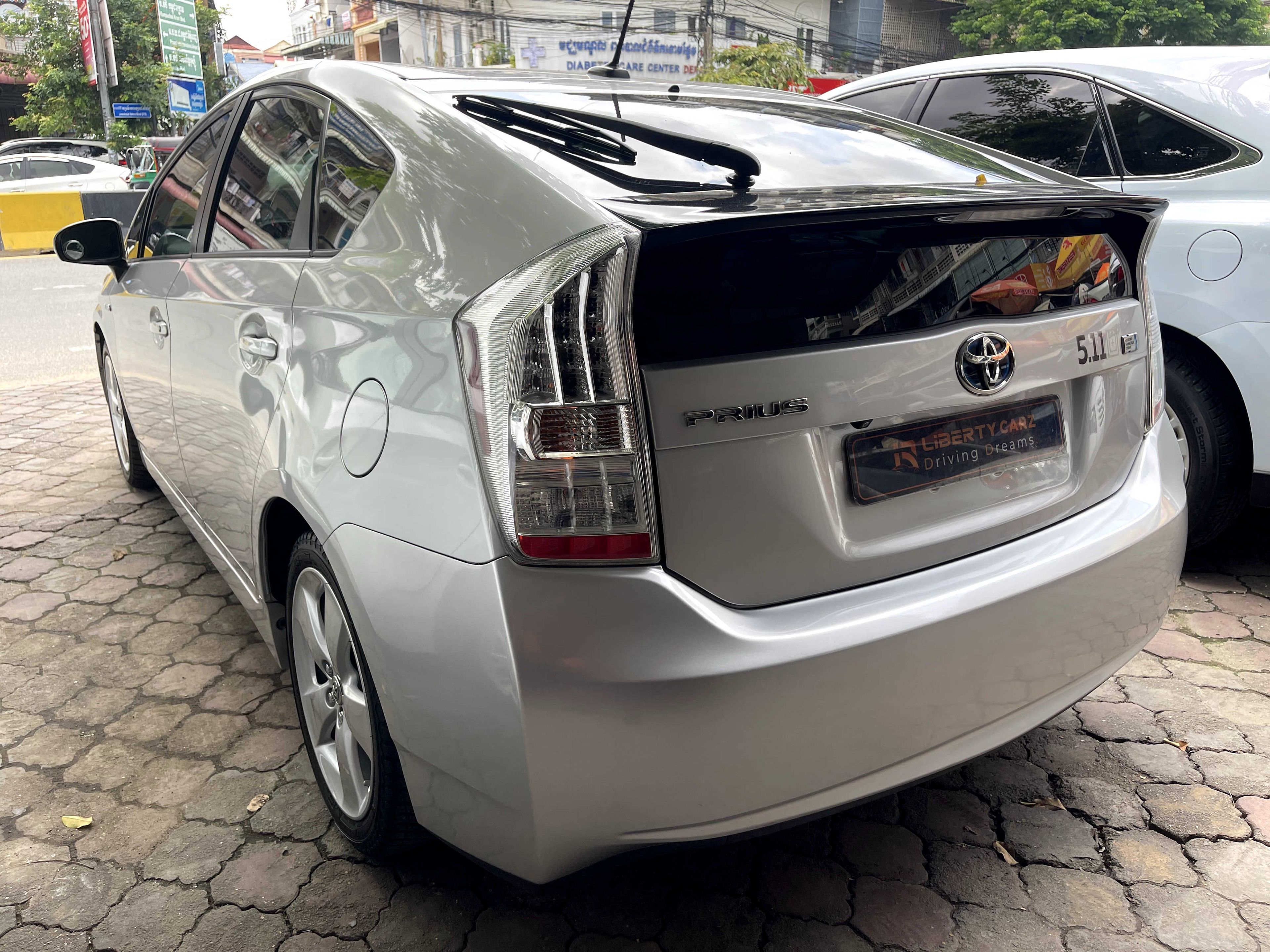 តូយ៉ូតា Prius 2010