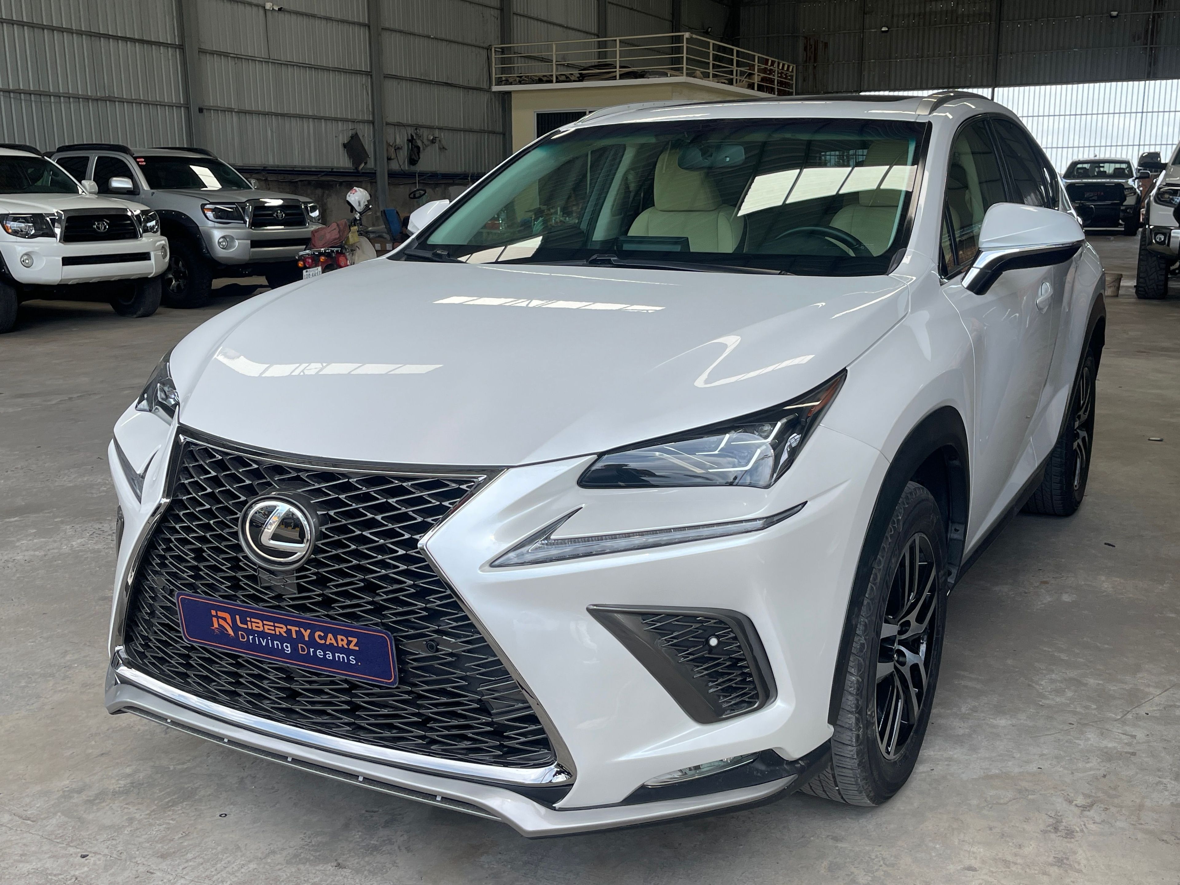 Lexus NX200t 2016