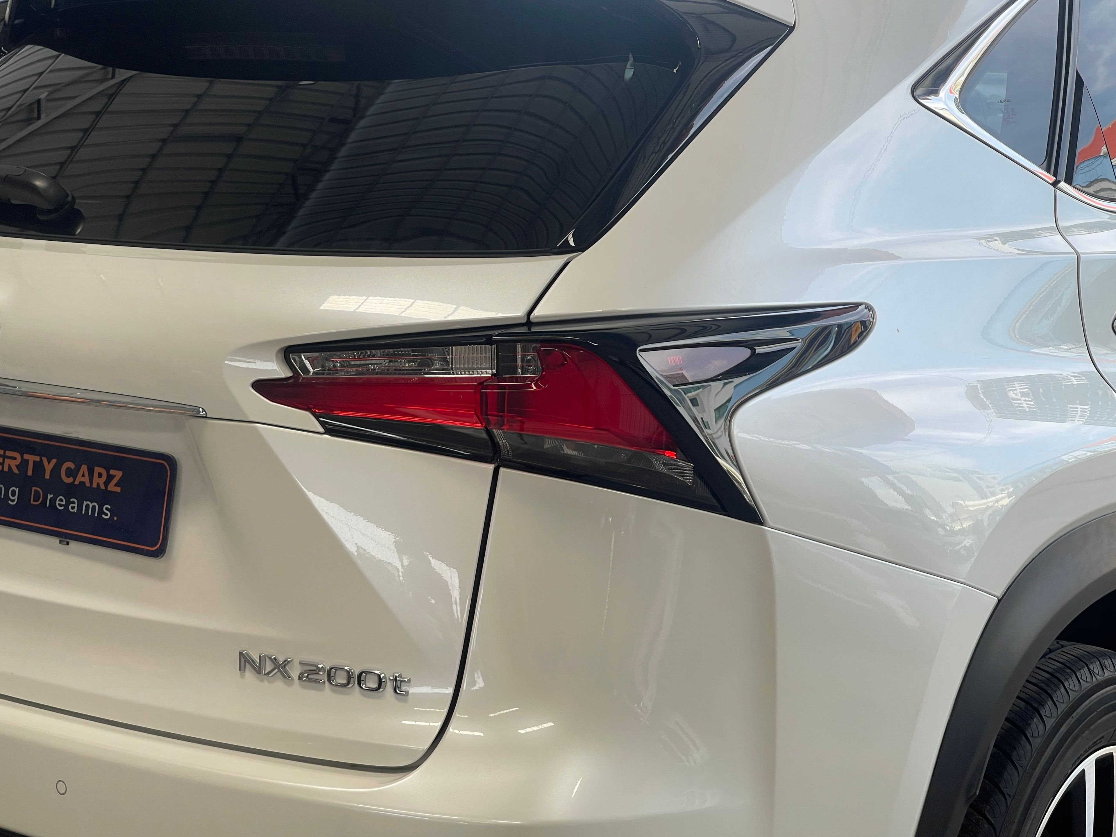 Lexus NX200t 2016