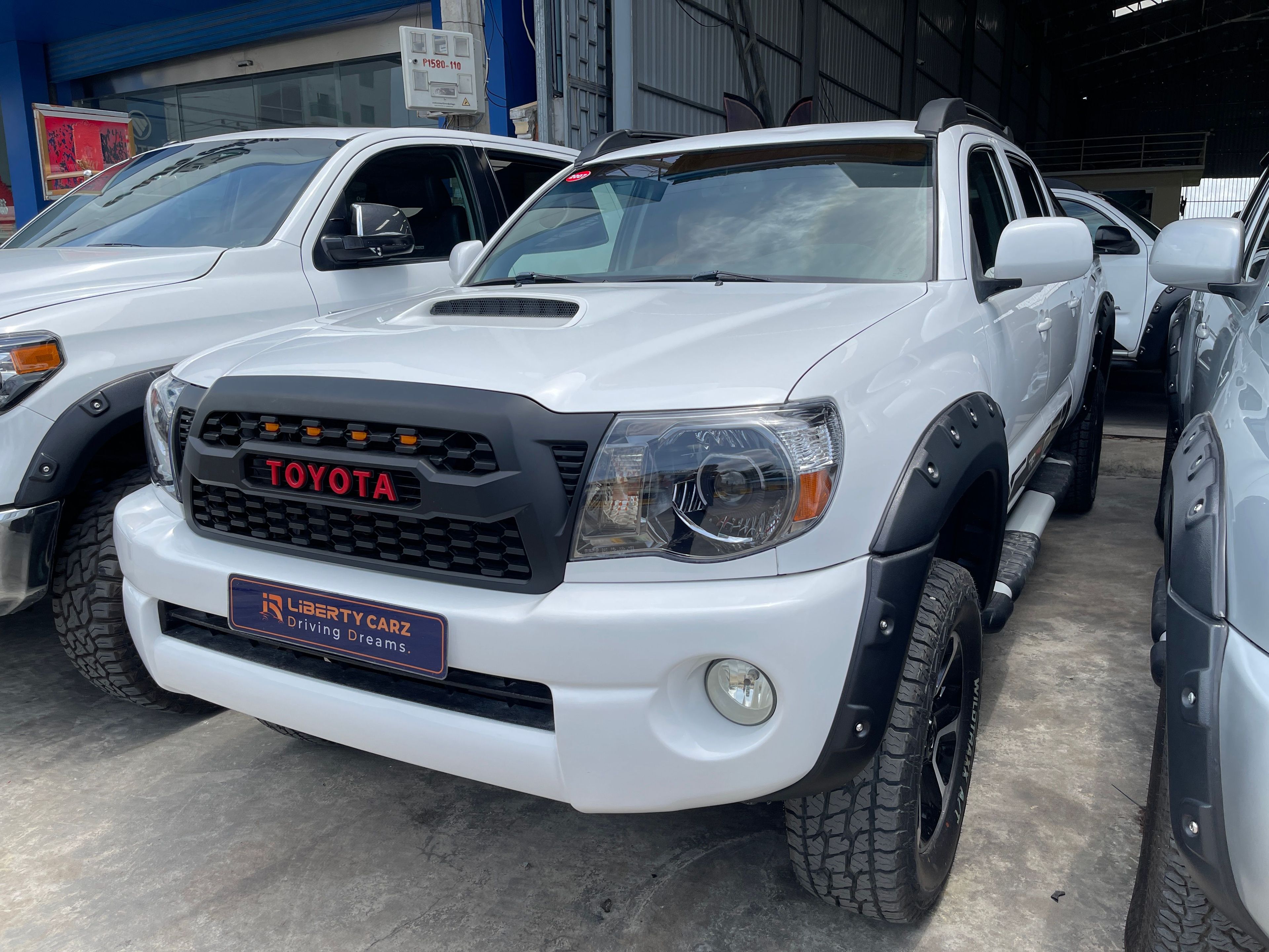 តូយ៉ូតា Tacoma 2008