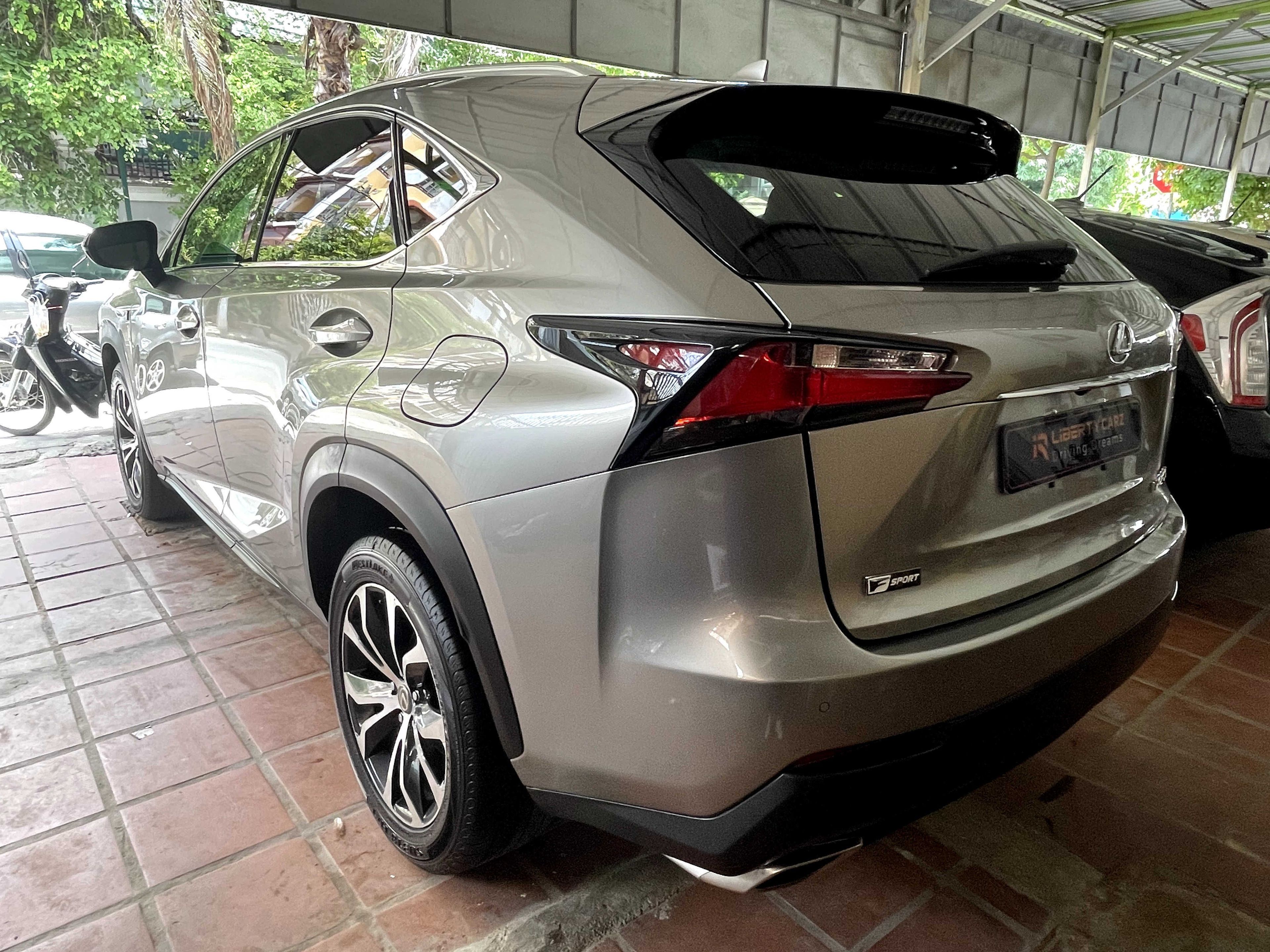 Lexus NX200t 2015