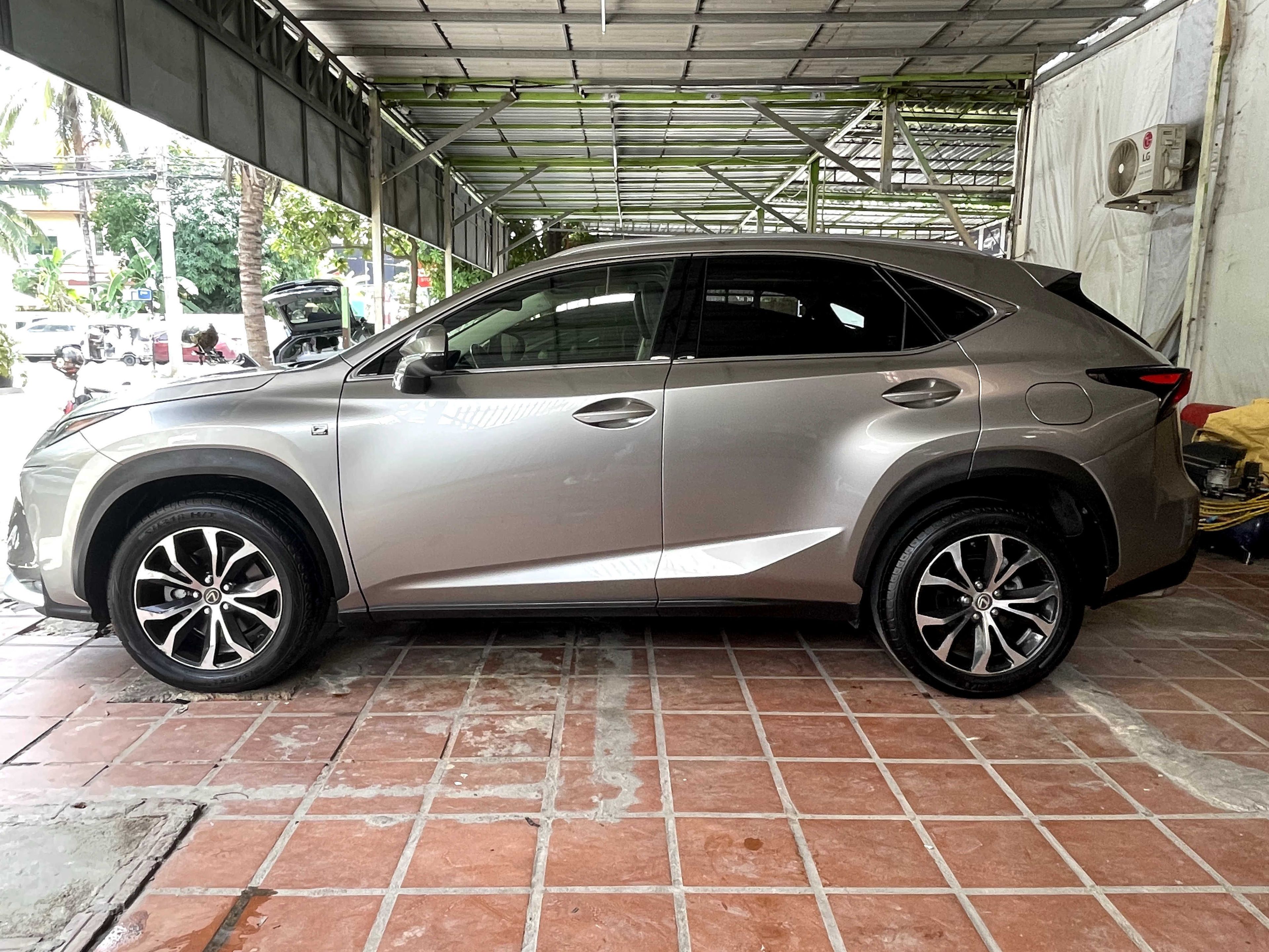 Lexus NX200t 2015