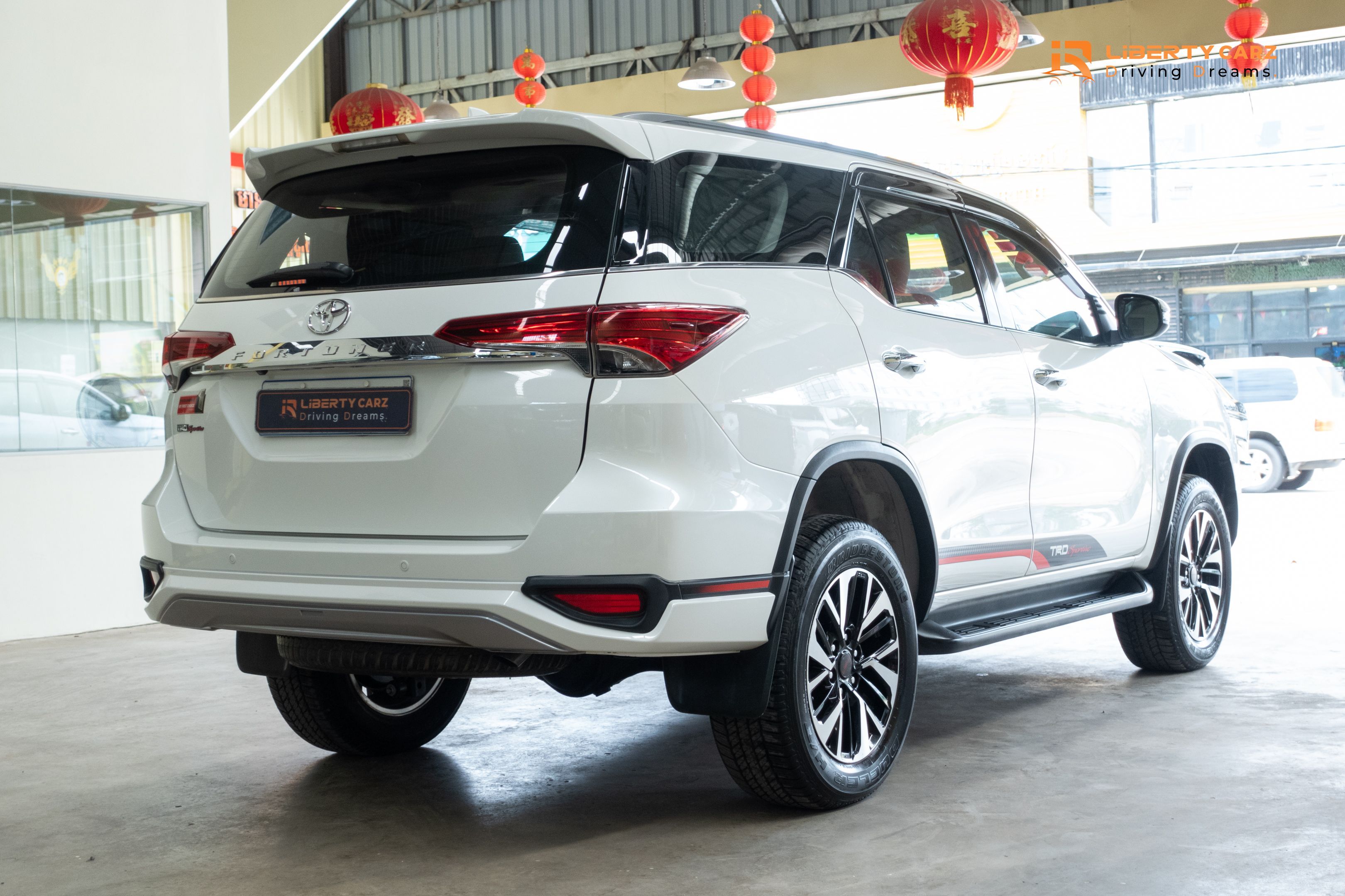 丰田 Fortuner 2019