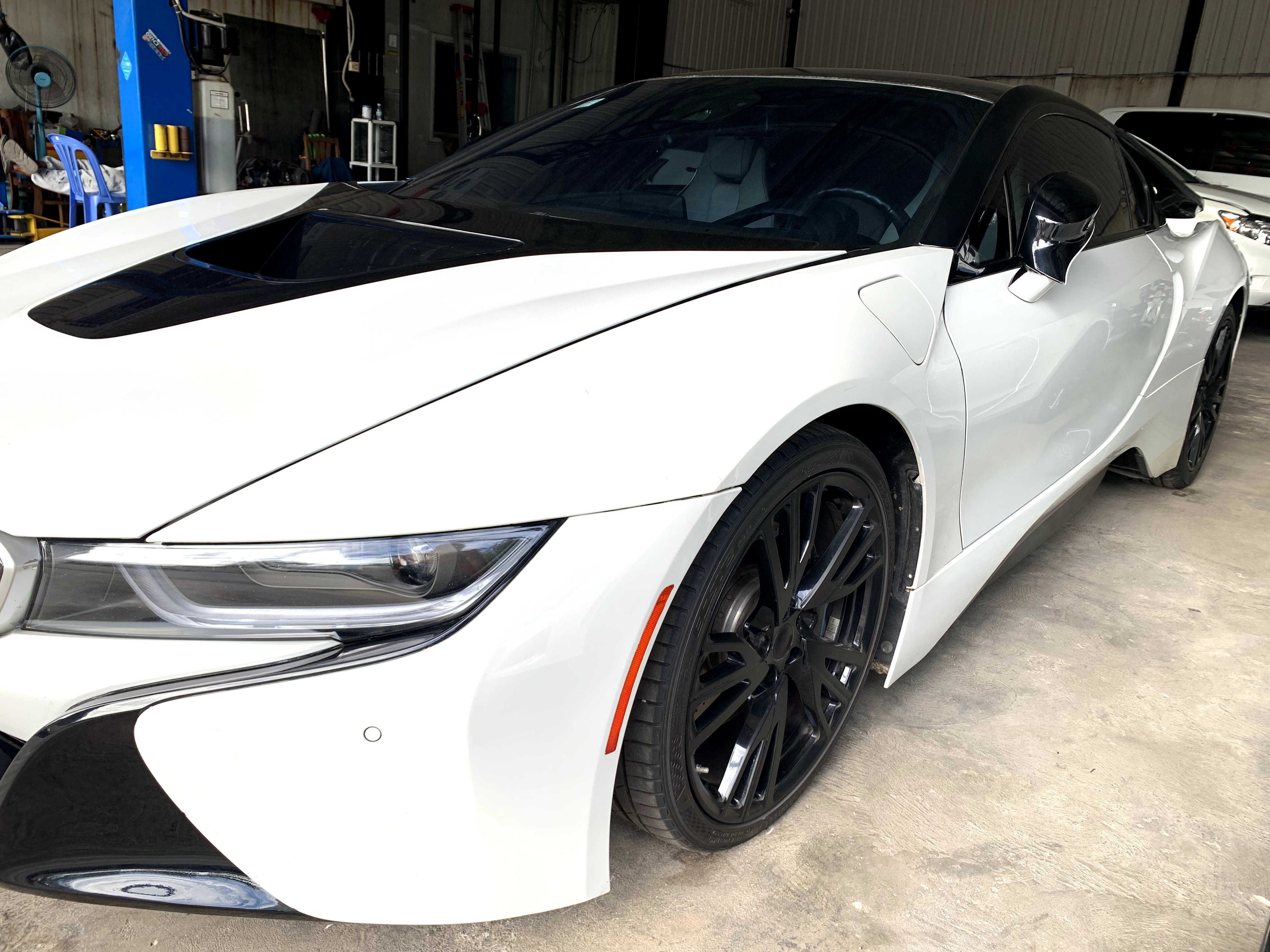 BMW i8 2015