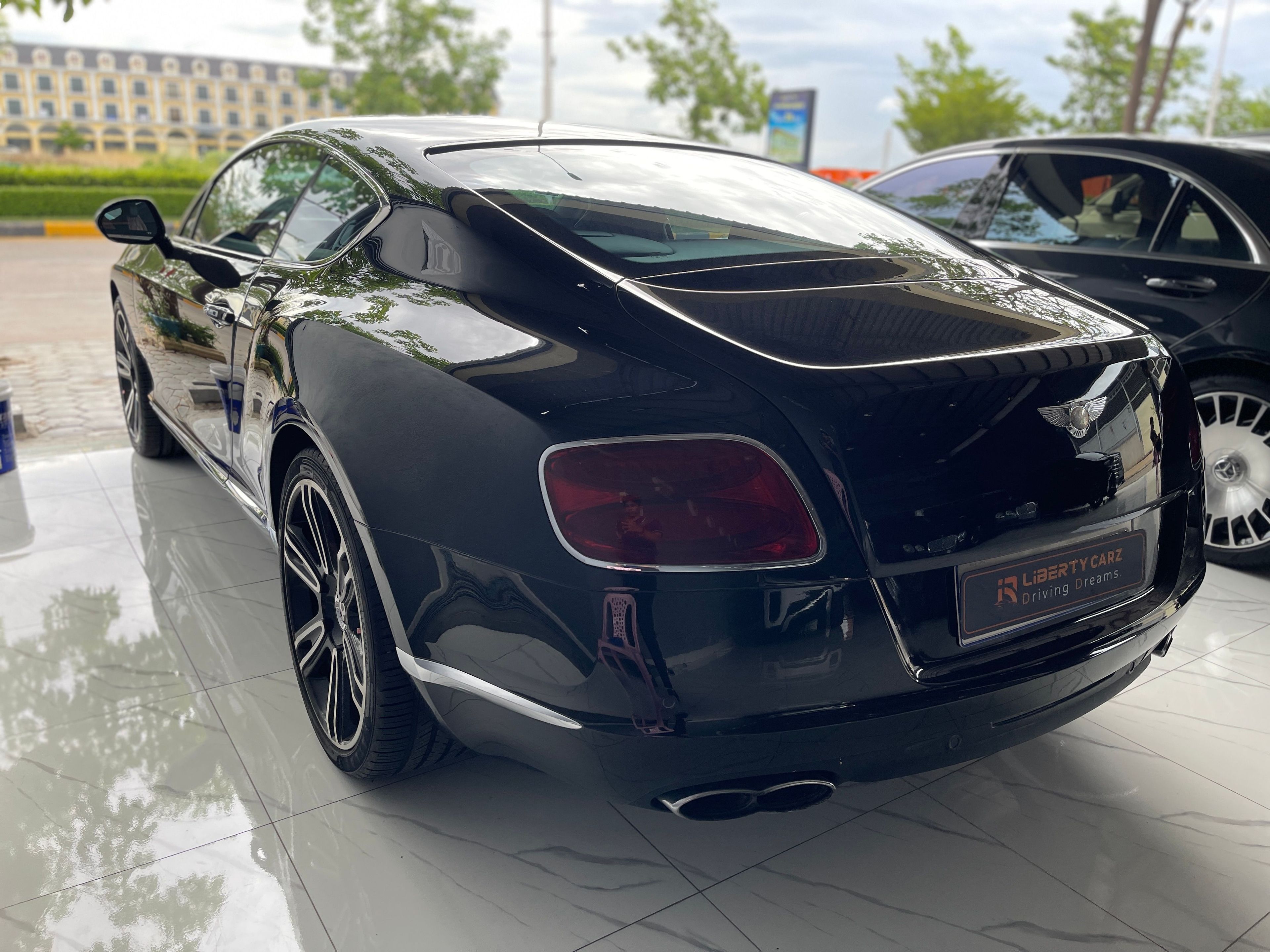 Bentley Continental 2013