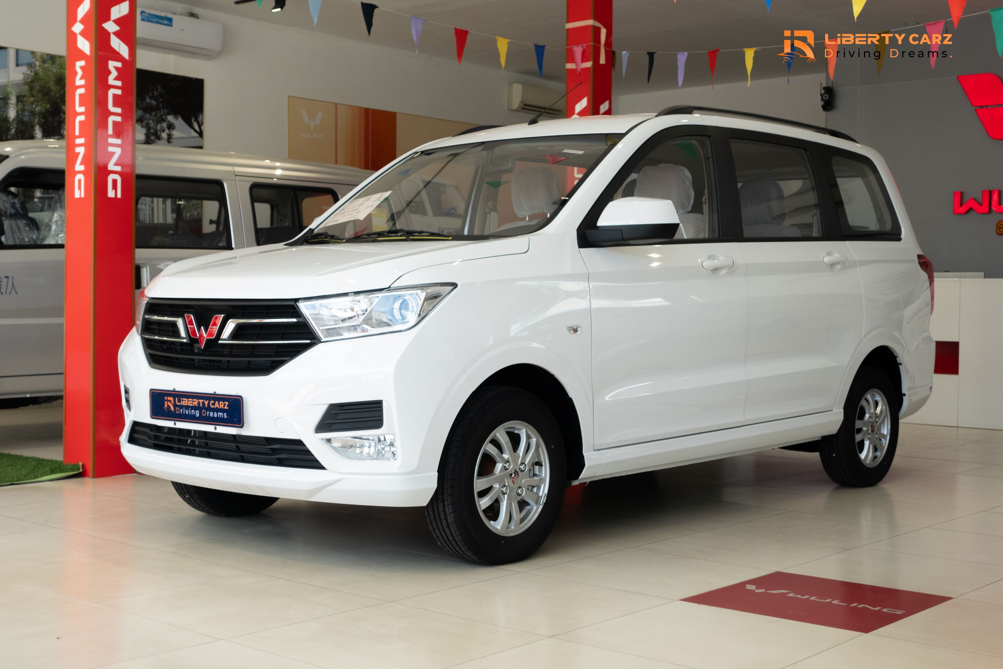 WULING Hongguang S 2024