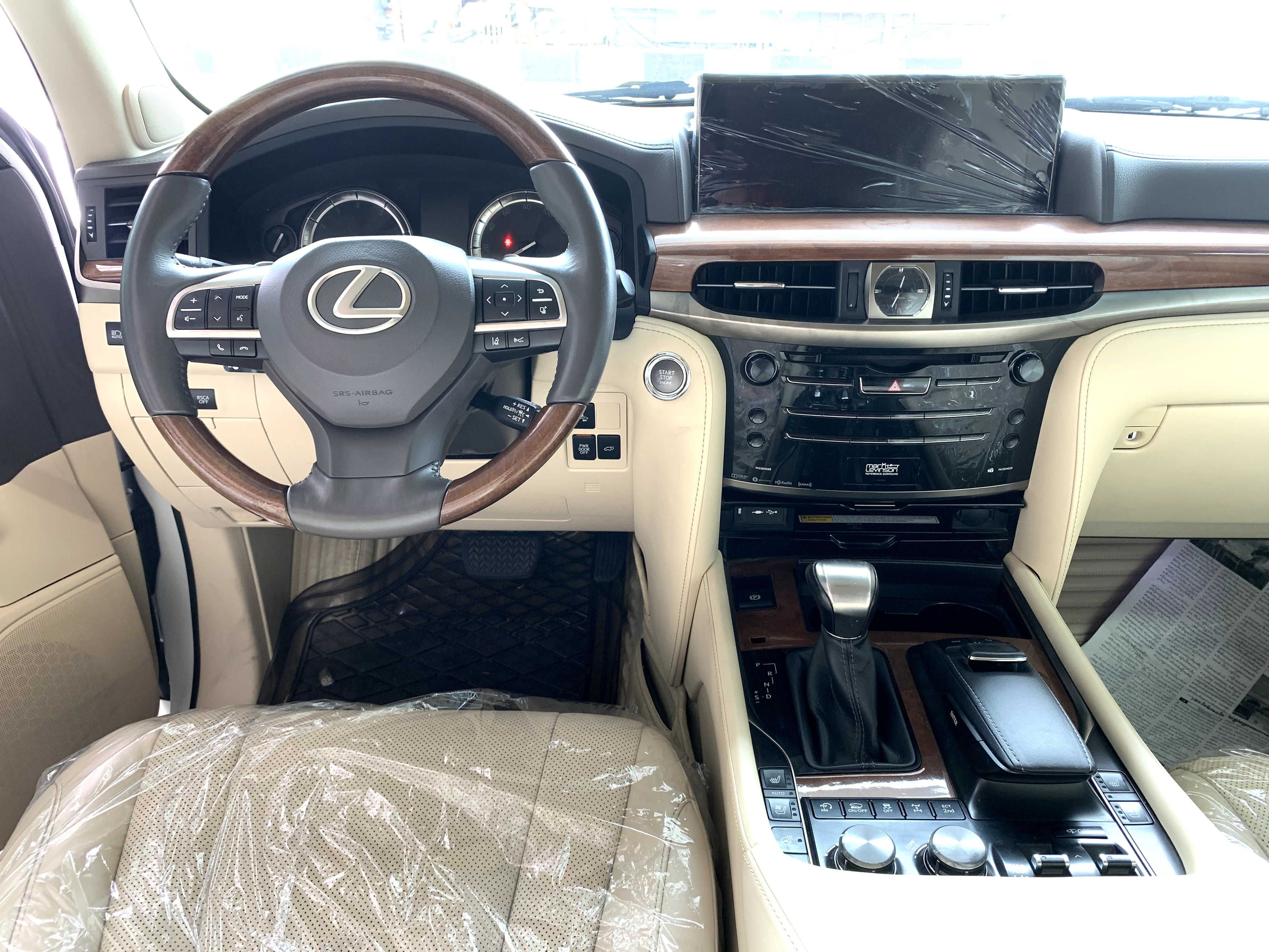 Lexus LX 570 2016