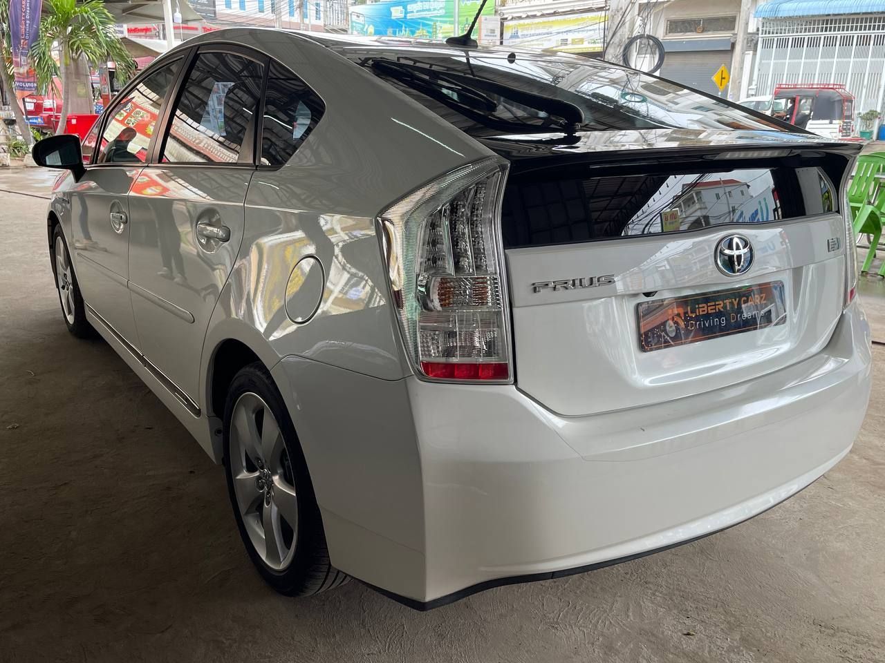 តូយ៉ូតា Prius 2010