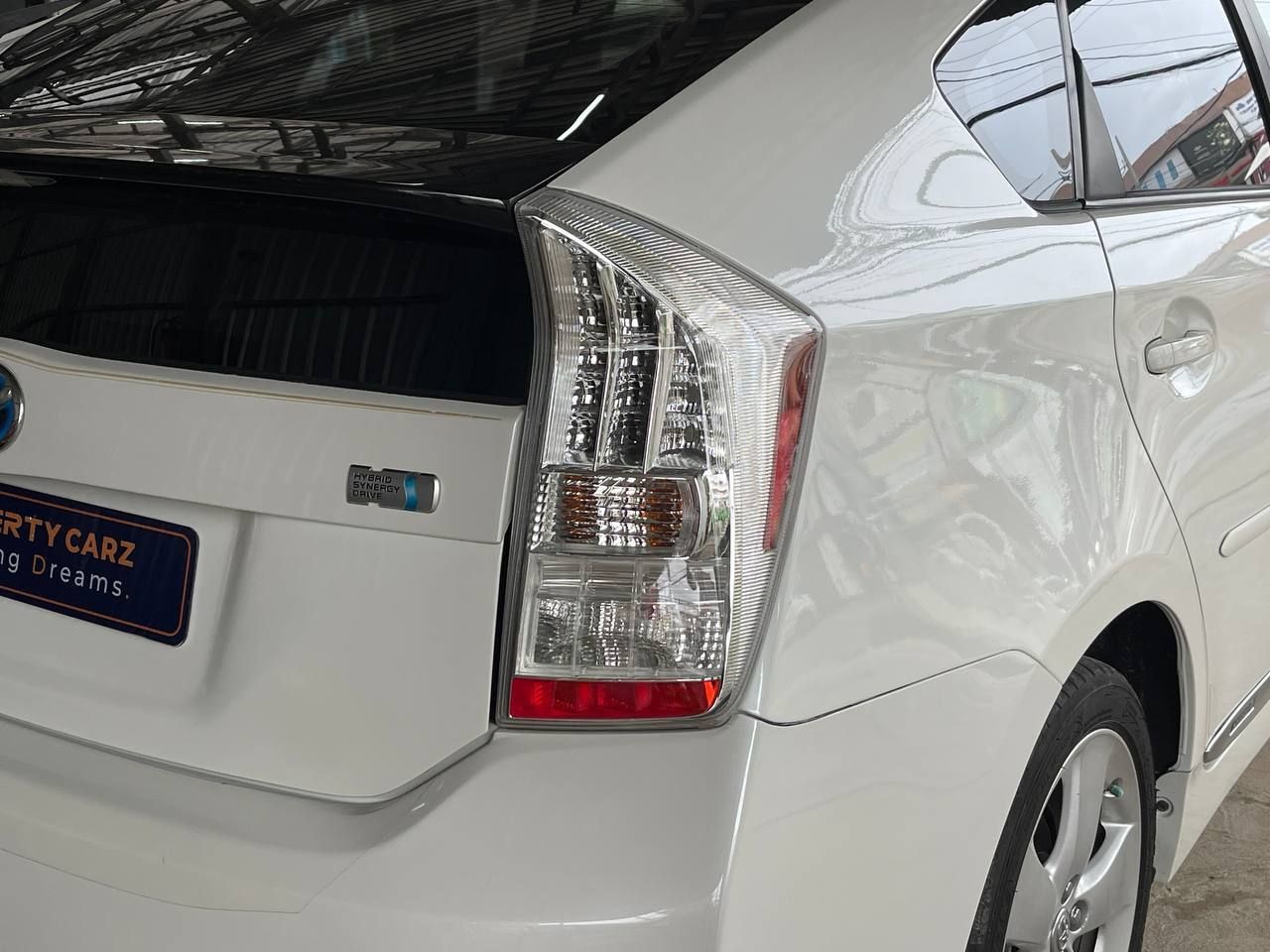 តូយ៉ូតា Prius 2010