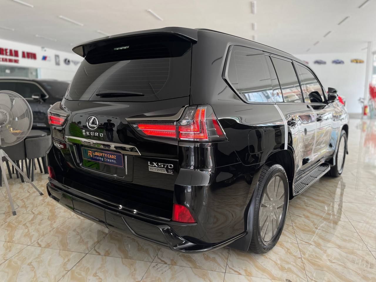 Lexus LX 570 2019