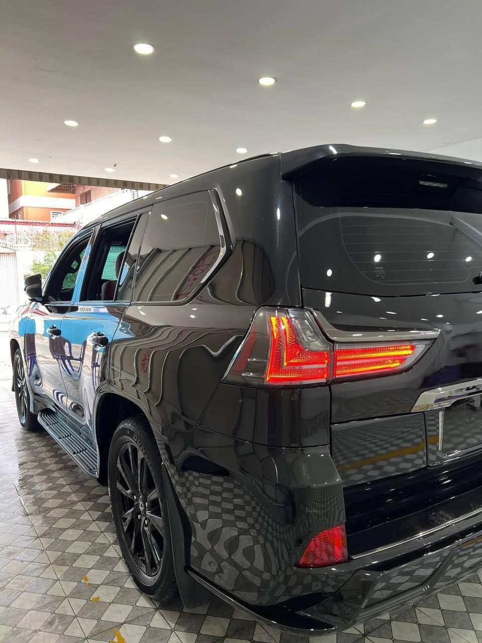 Lexus LX 570 2019