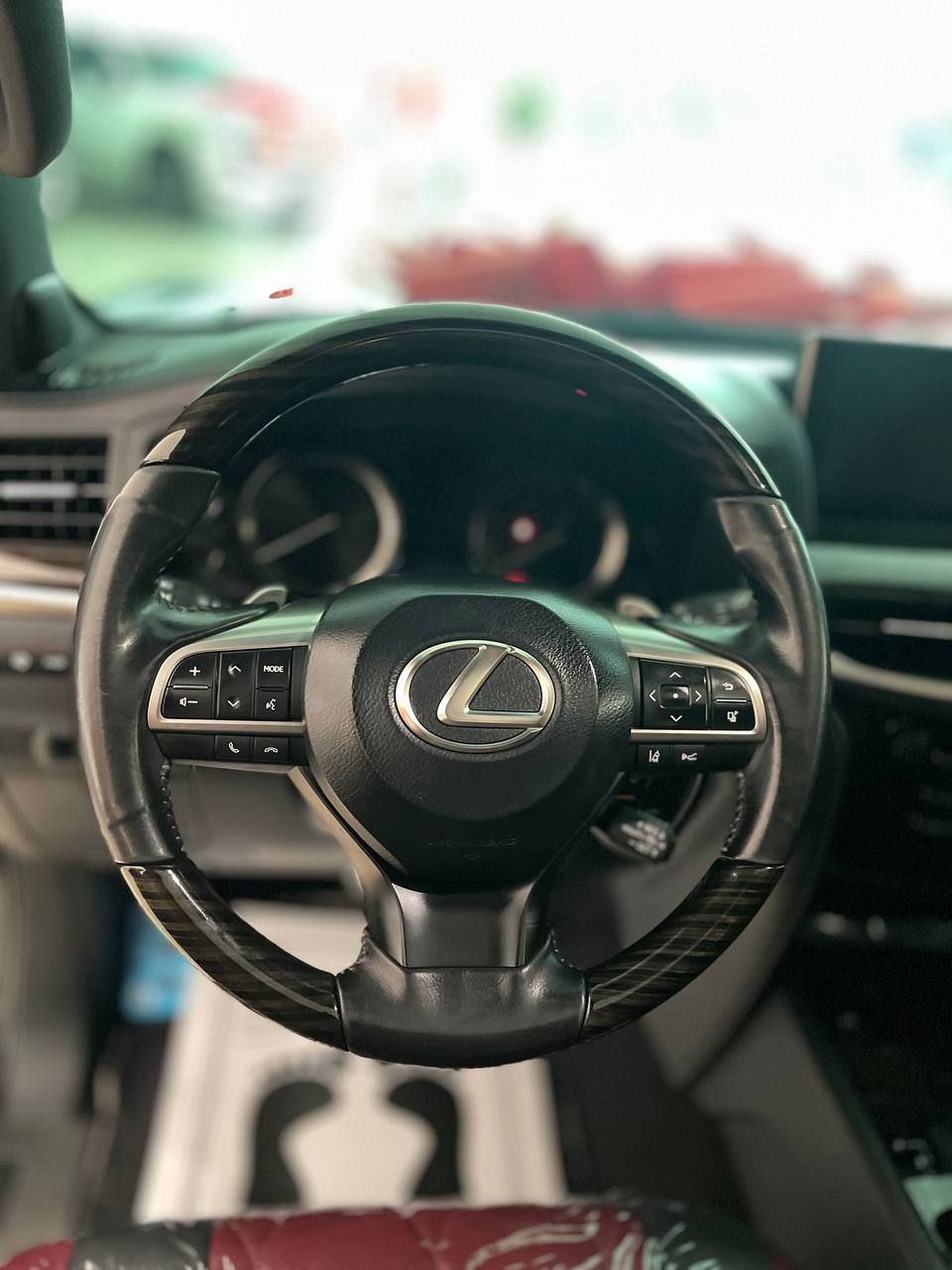 Lexus LX 570 2019