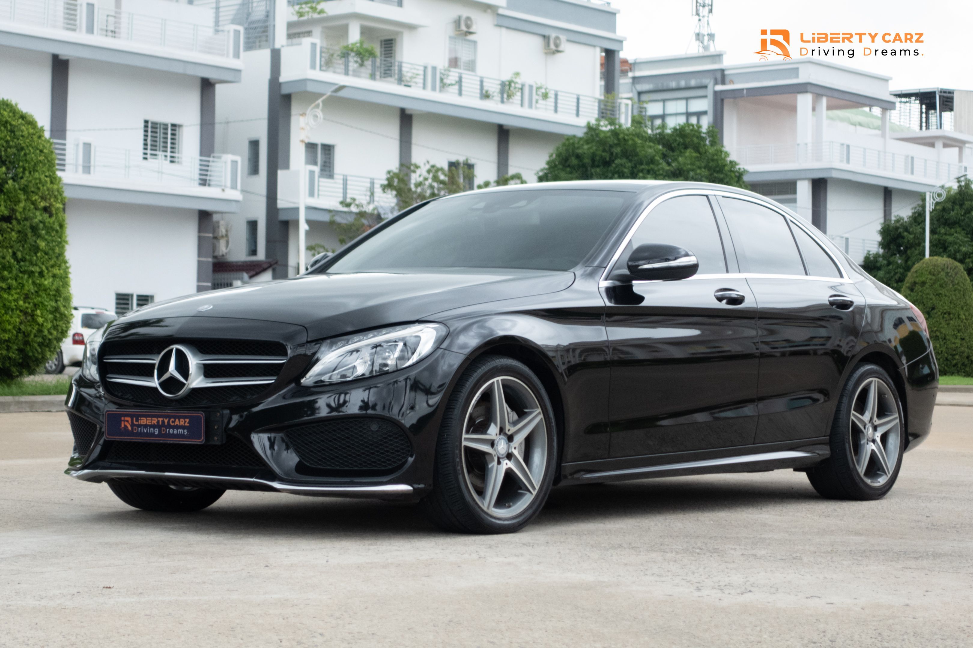 Mercedes-Benz C300 2015