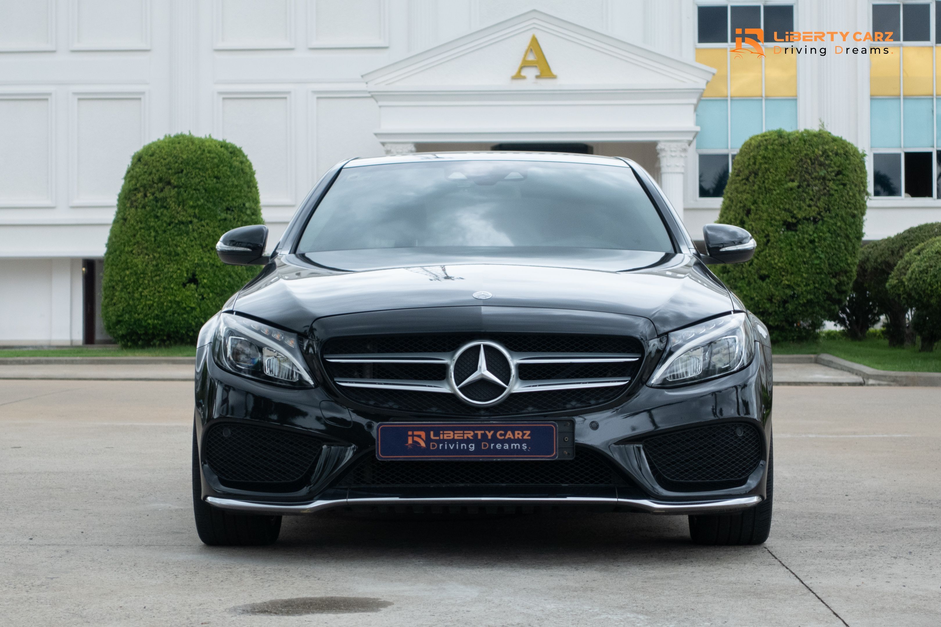 Mercedes-Benz C300 2015