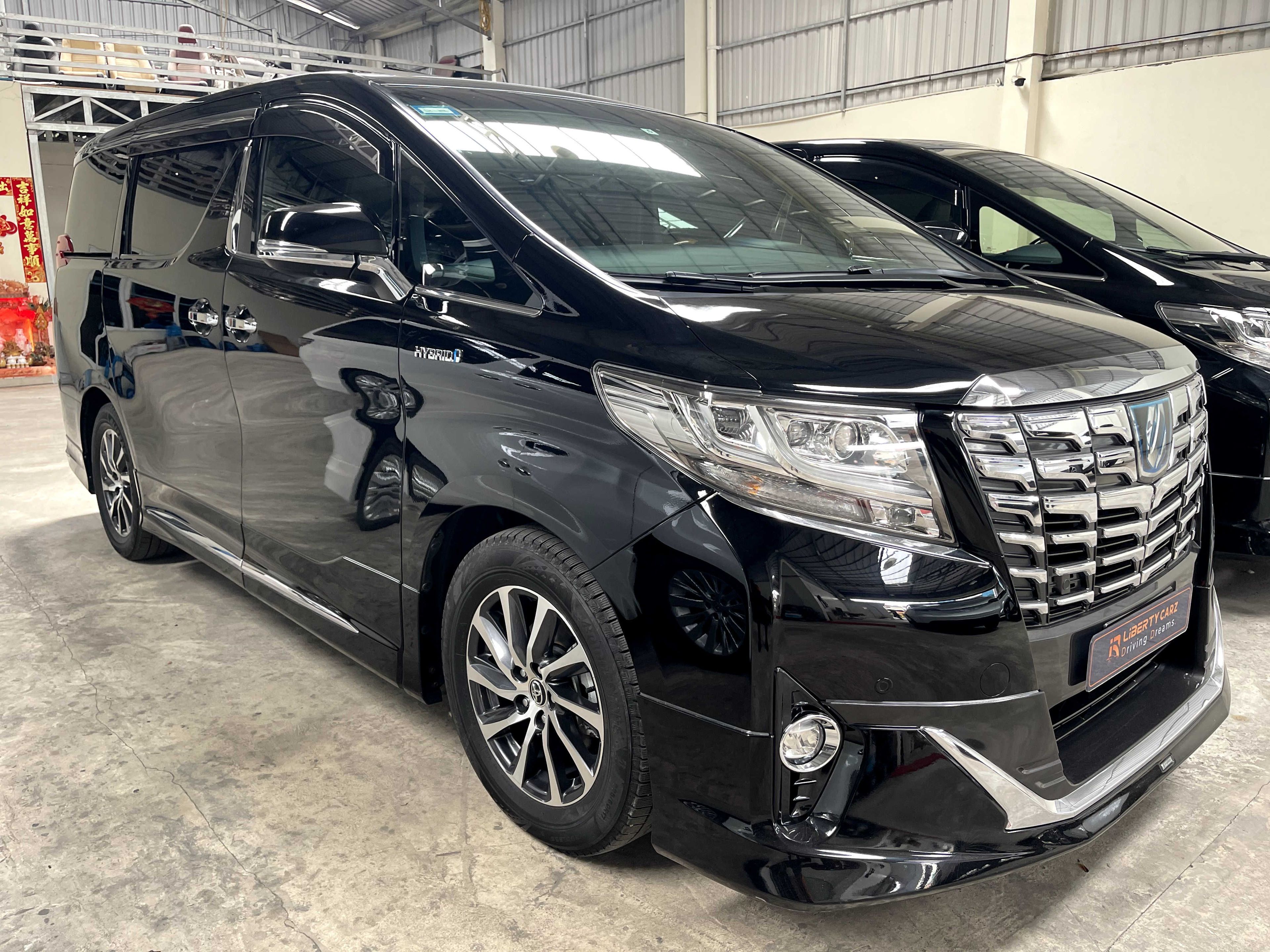 Toyota Alphard 2015