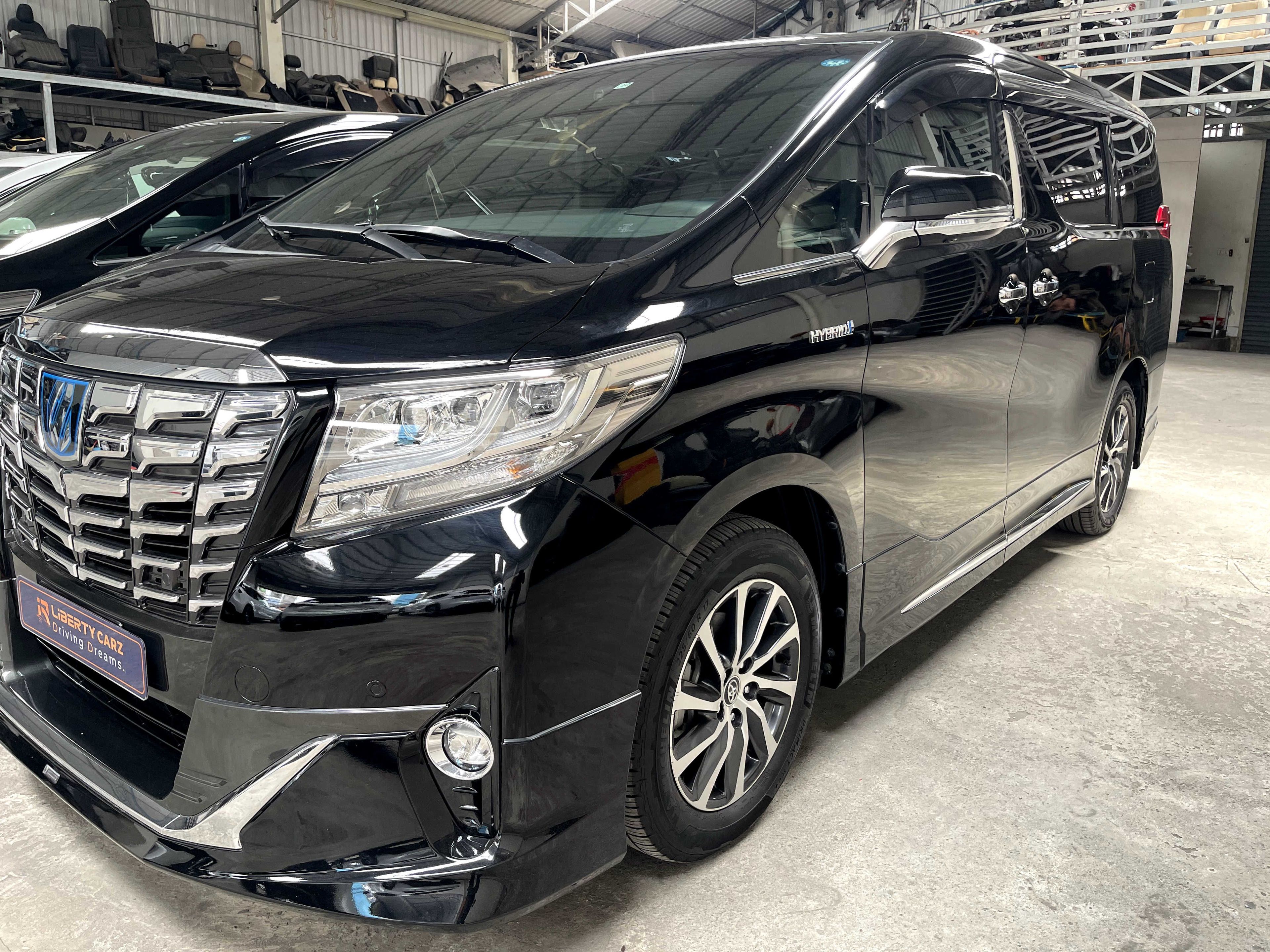 Toyota Alphard 2016