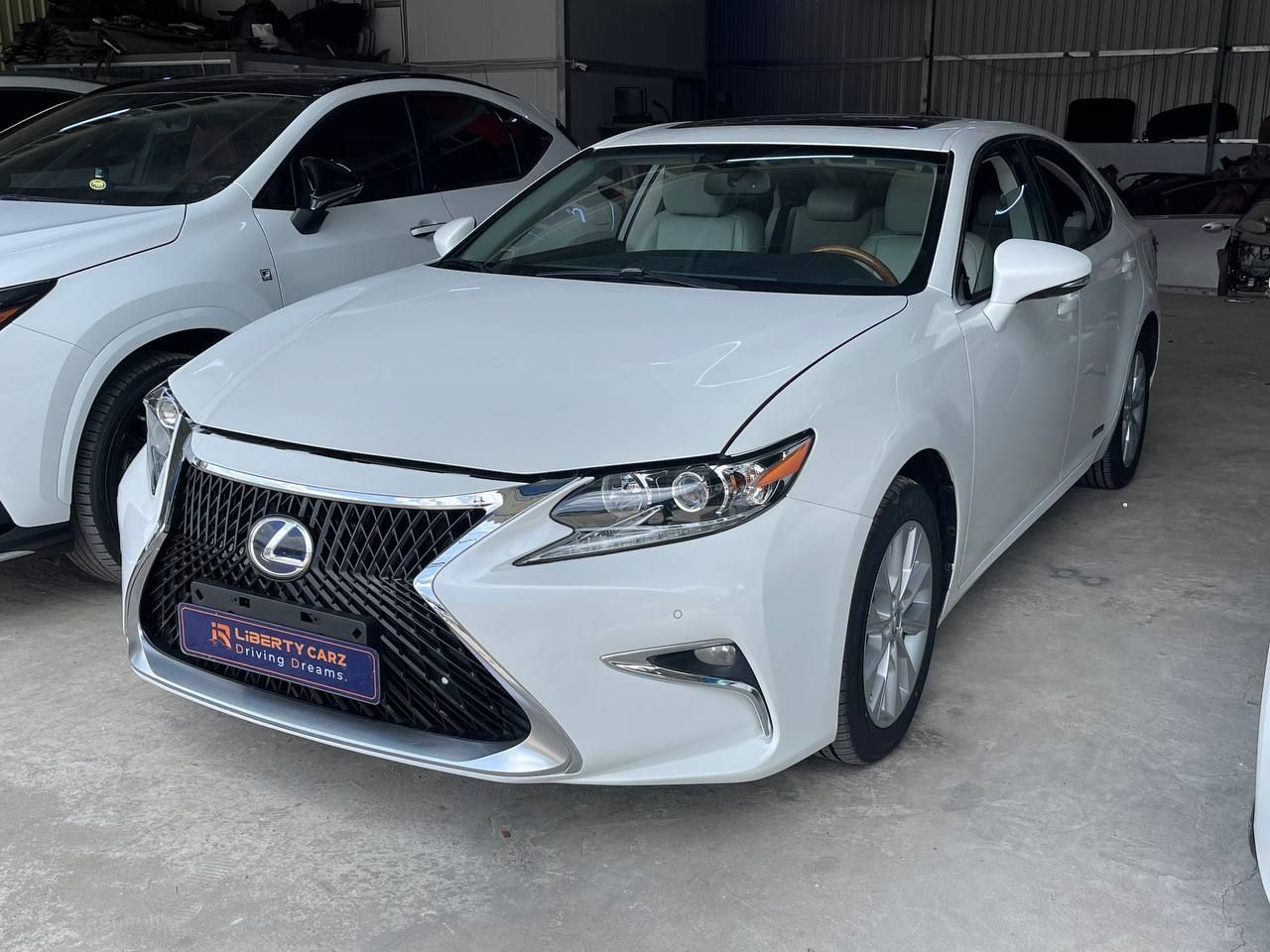 Lexus ES 300H 2013