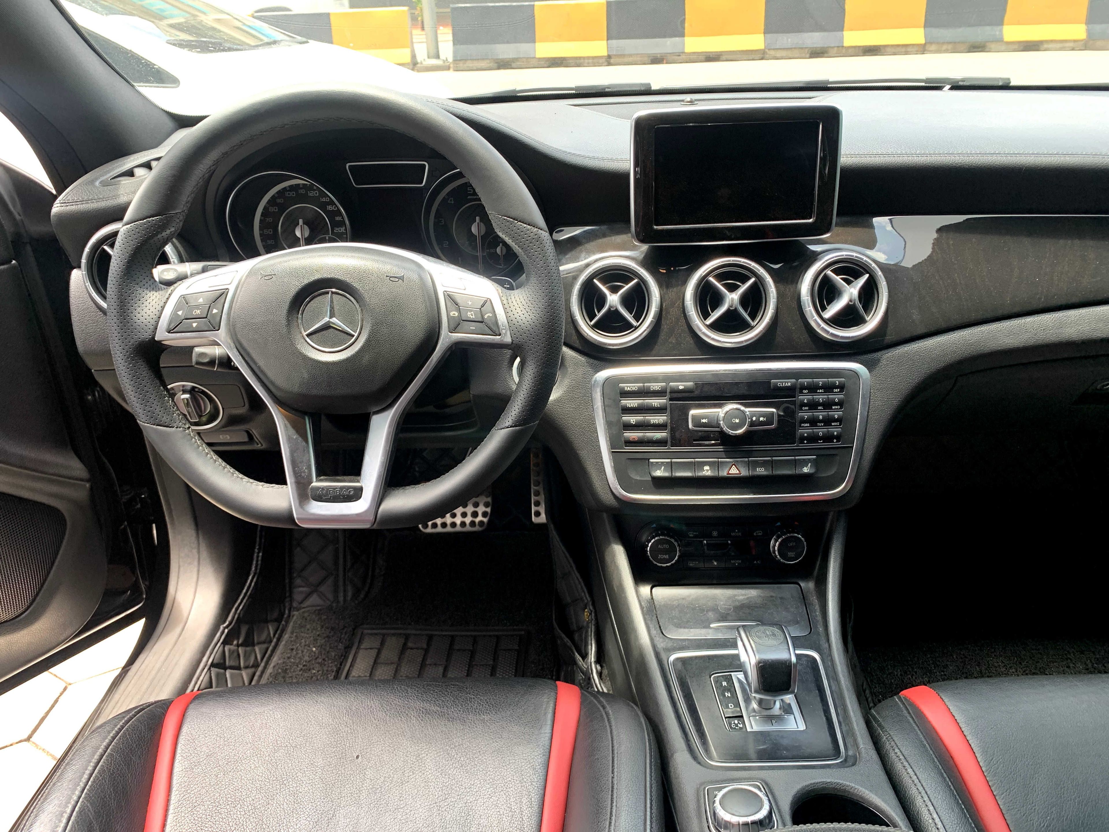 Mercedes-Benz CLA45 2014