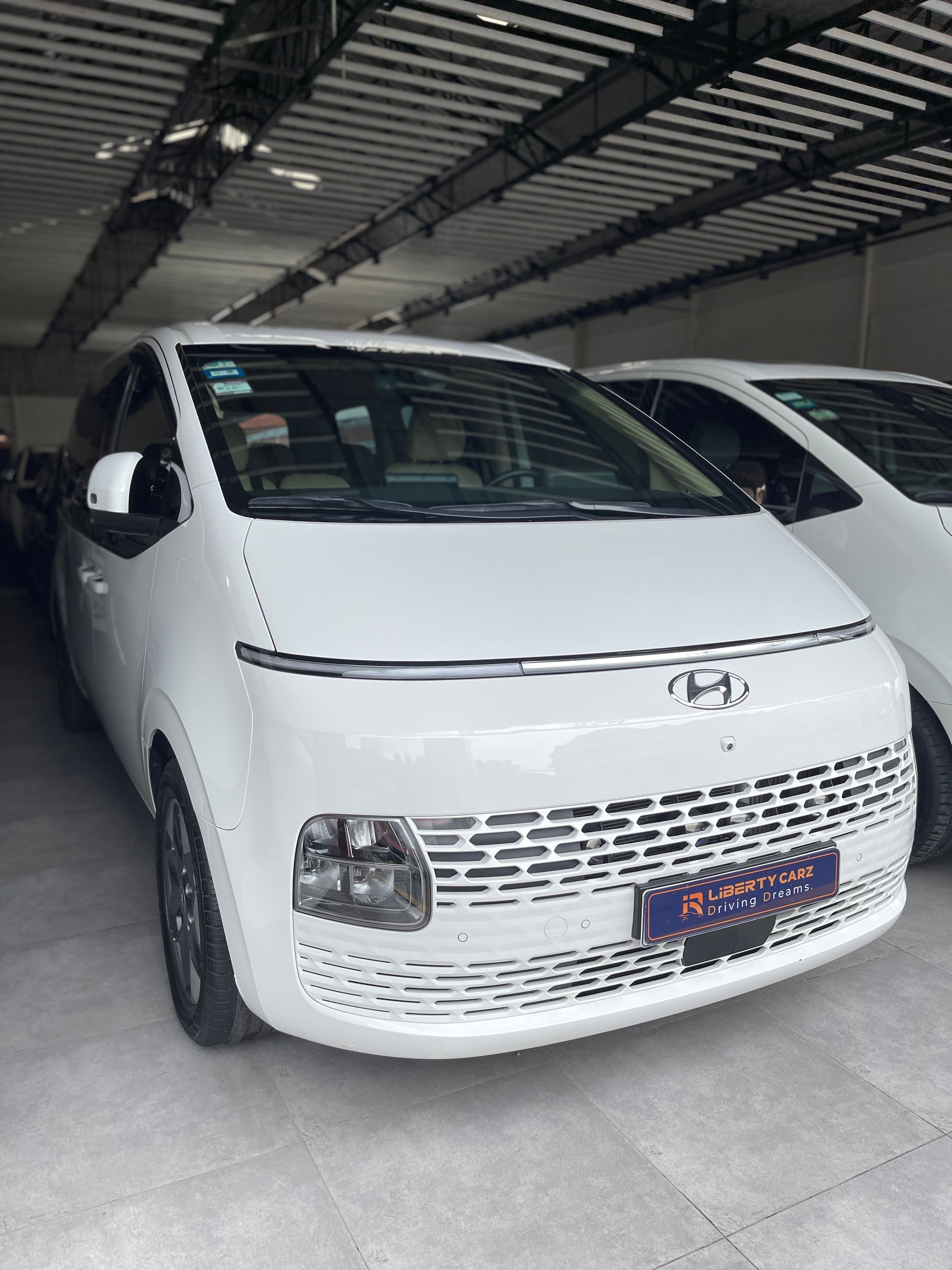 Hyundai Staria 2022