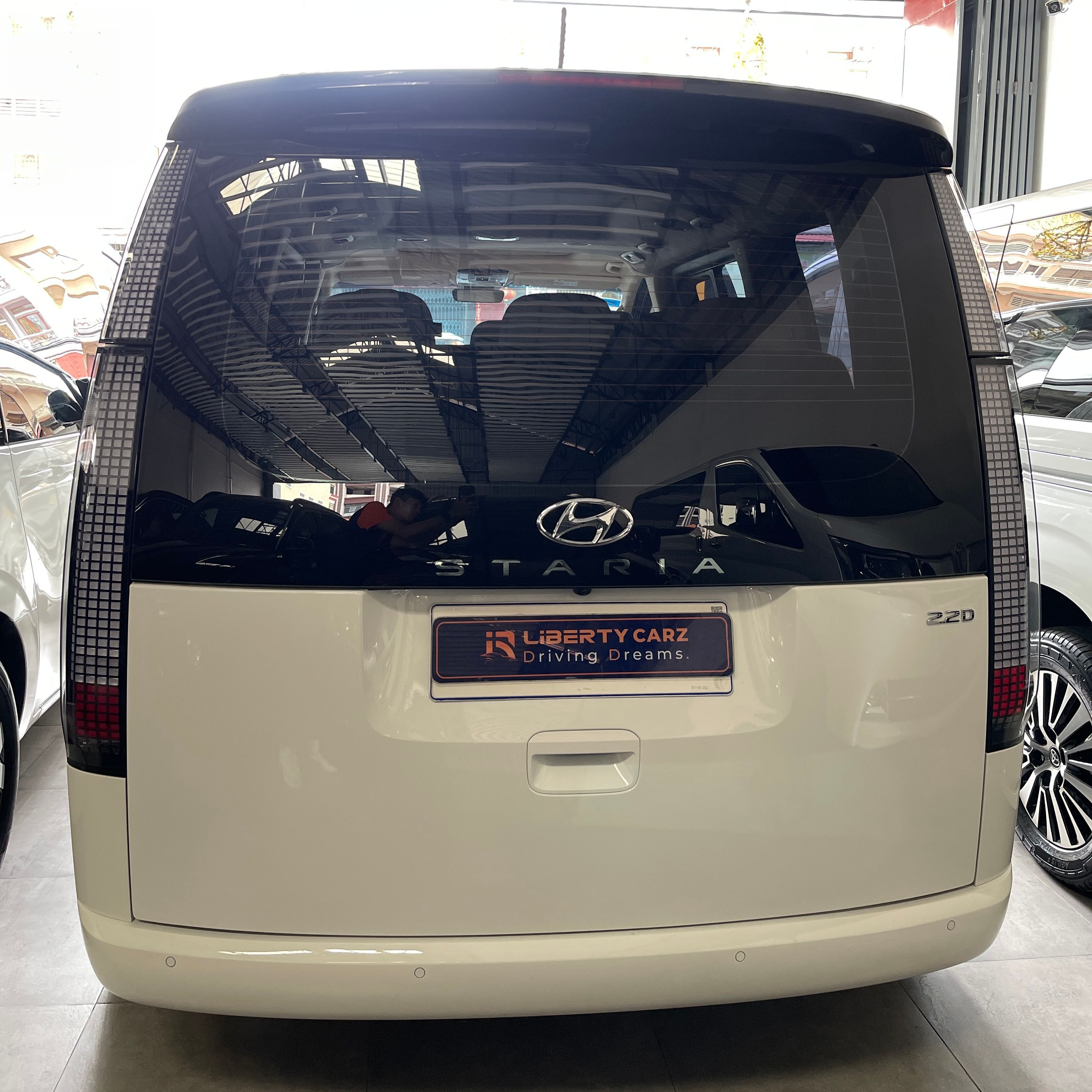 Hyundai Staria 2022