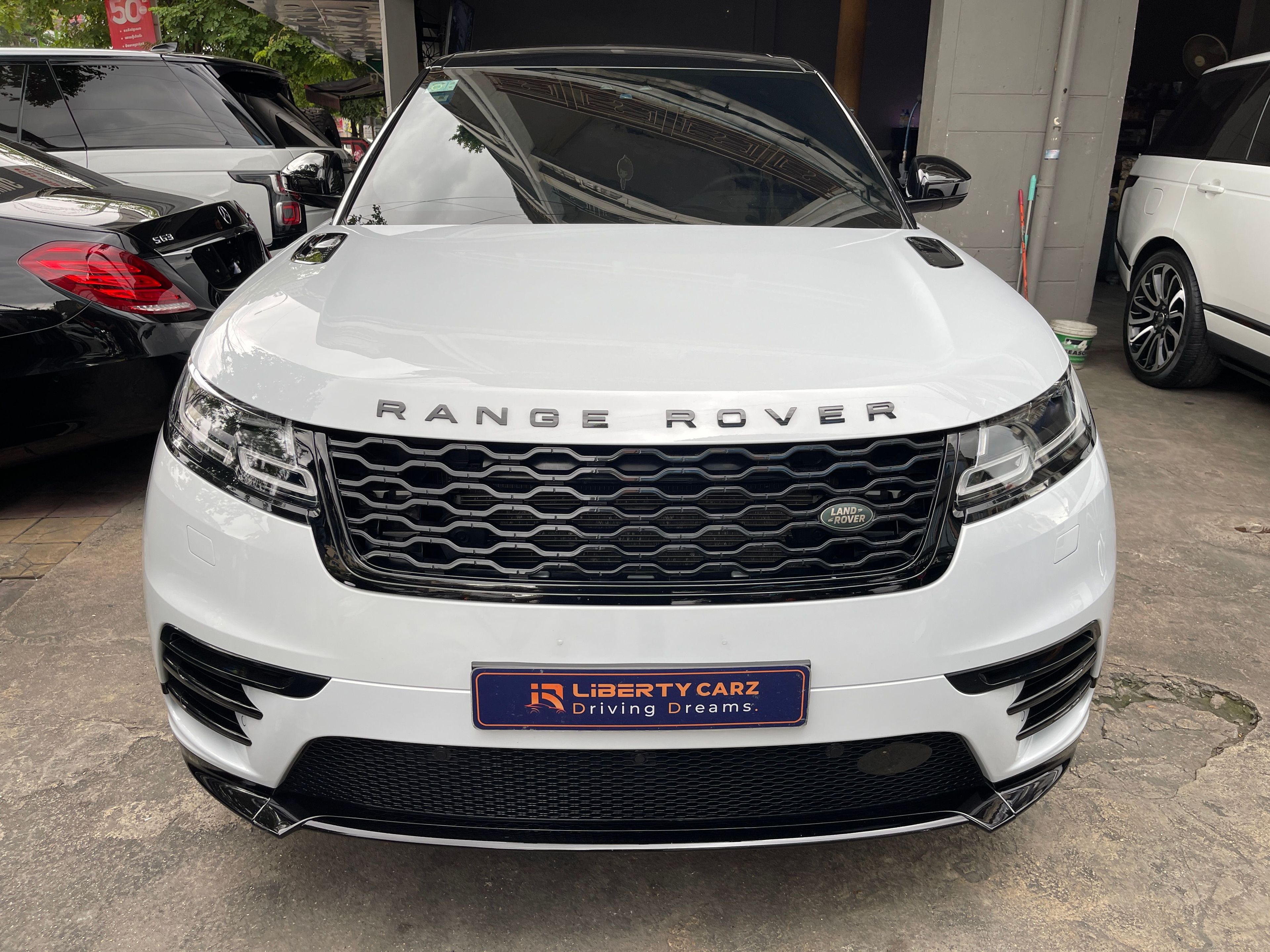 Land Rover Range Rover Velar 2018