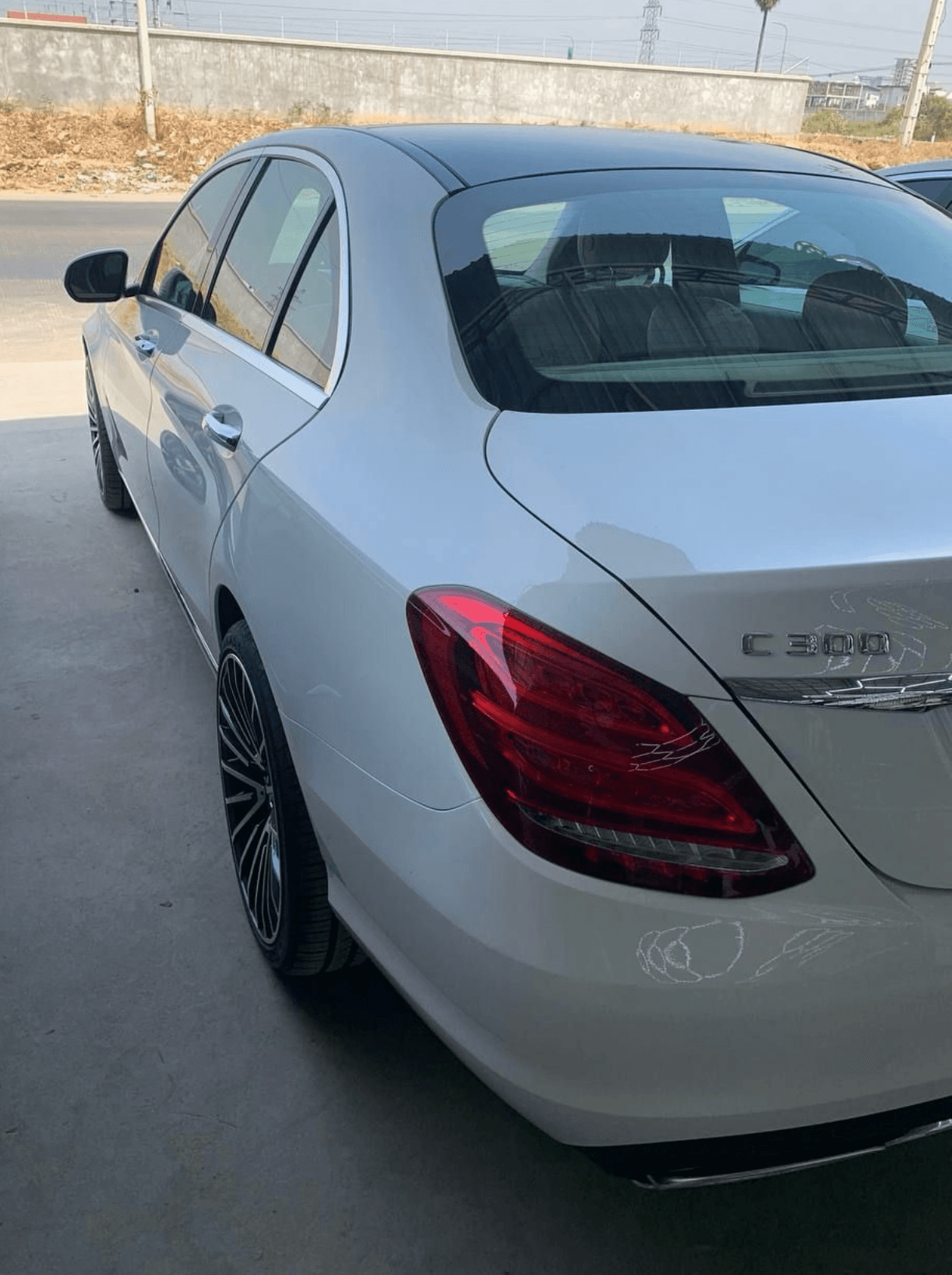 Mercedes-Benz C300 2015