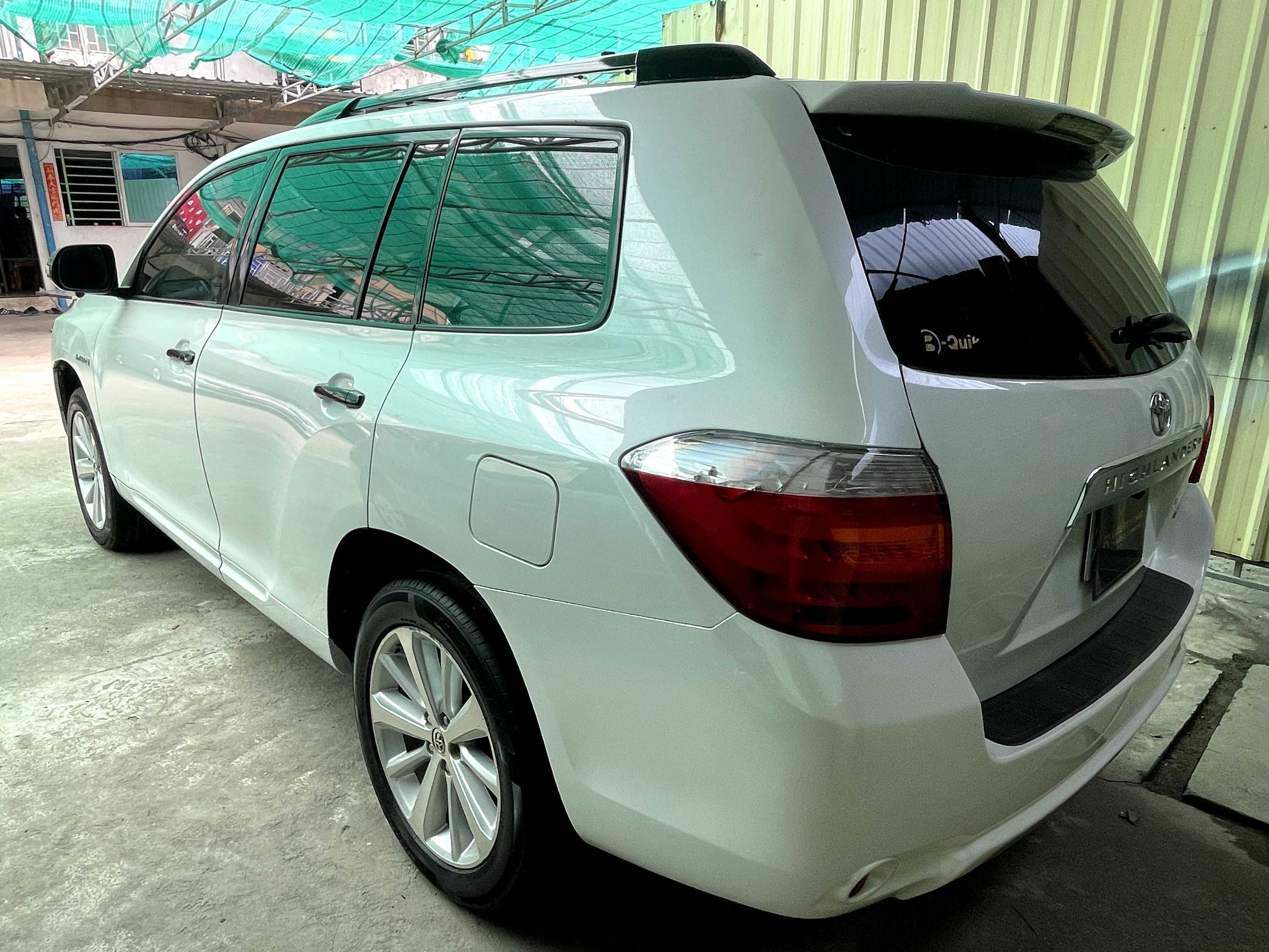 តូយ៉ូតា Highlander Hybrid 2008