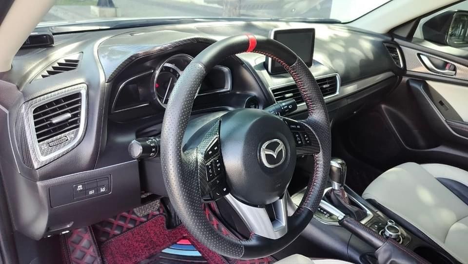 Mazda 3 2016