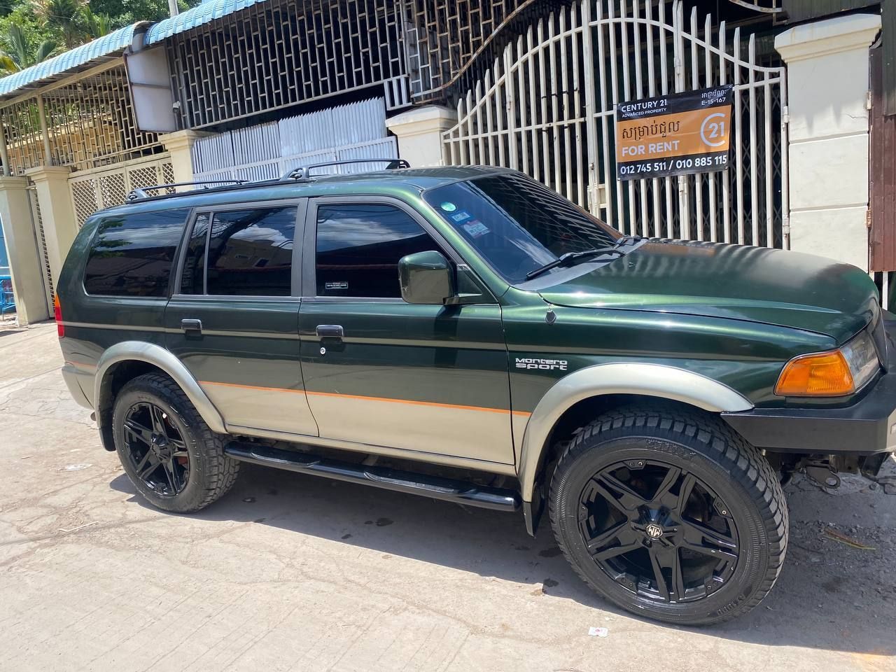 Mitsubishi Montero 1998