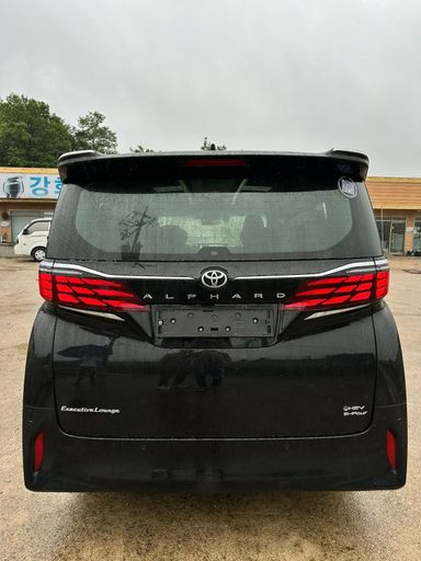 Toyota Alphard 2024 