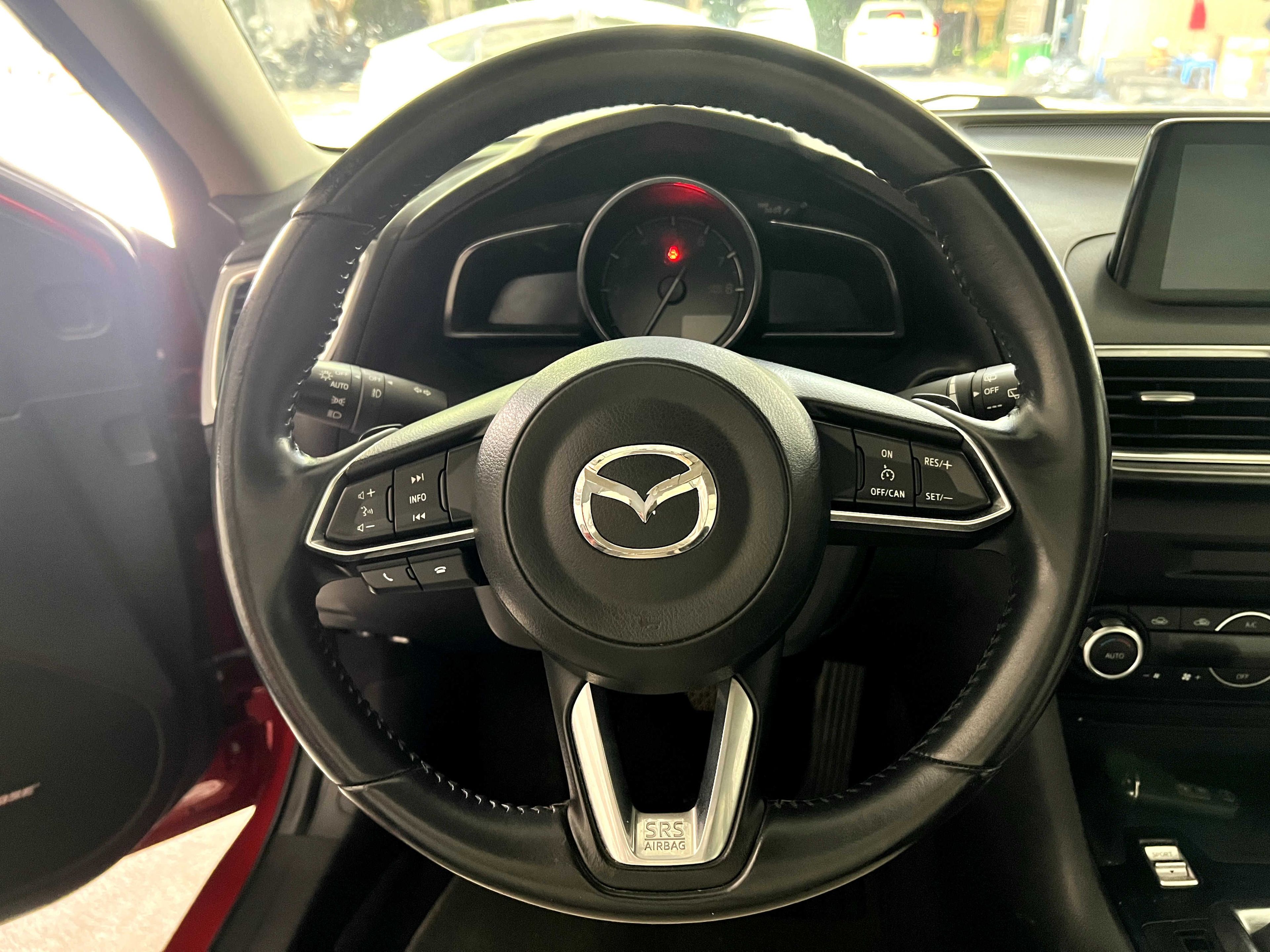 Mazda 3 2018