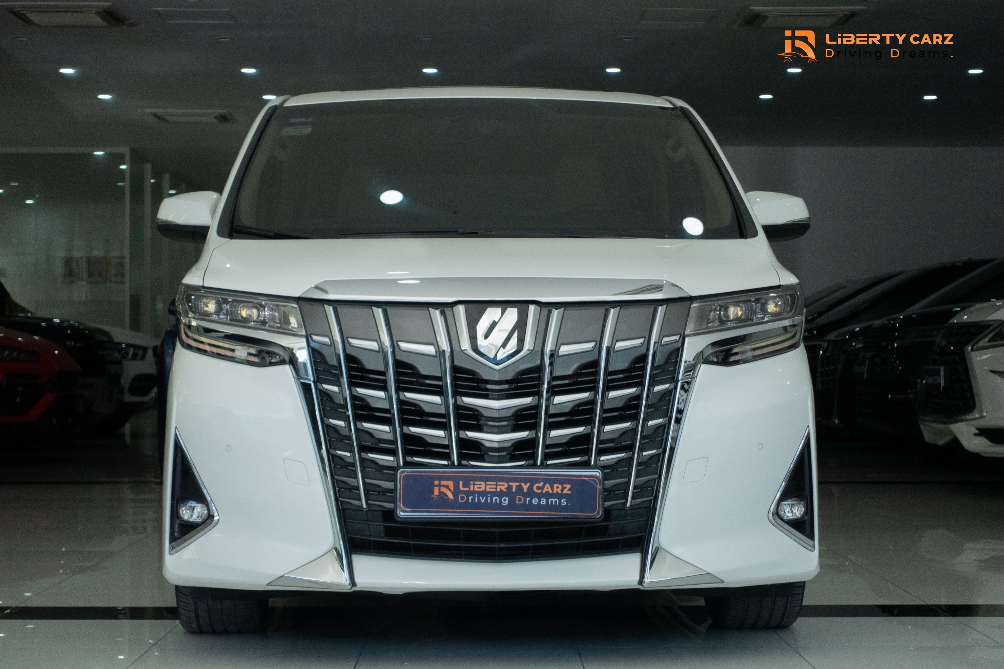 Toyota Alphard 2019