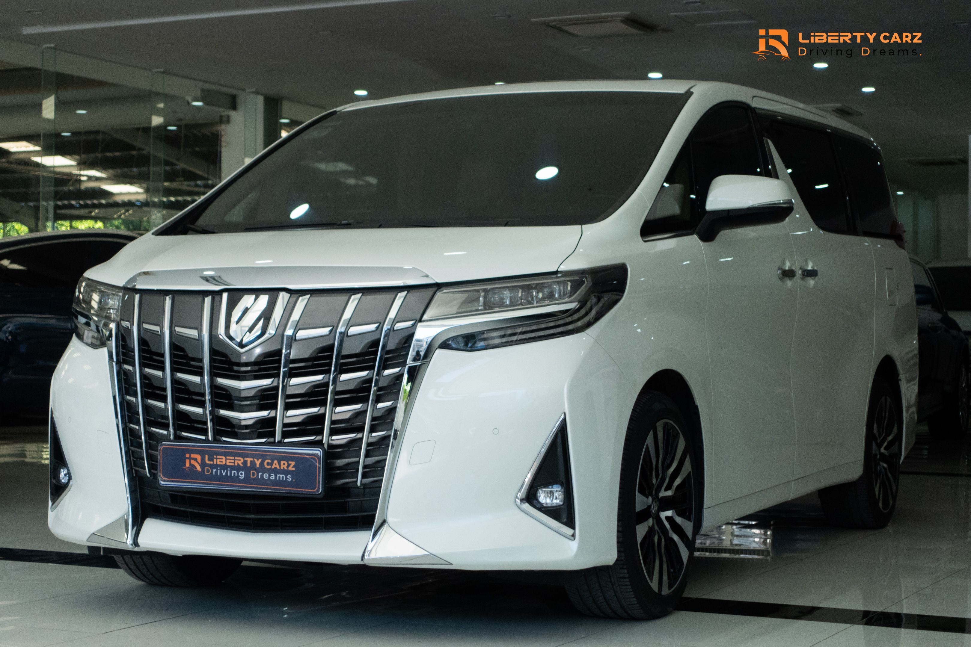 Toyota Alphard 2019