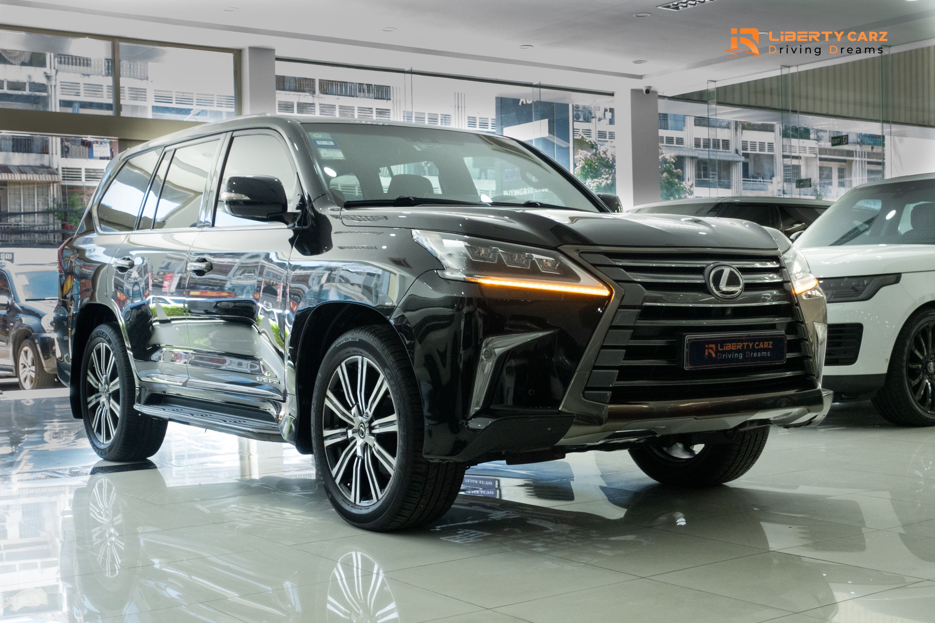 Lexus LX450d 2019