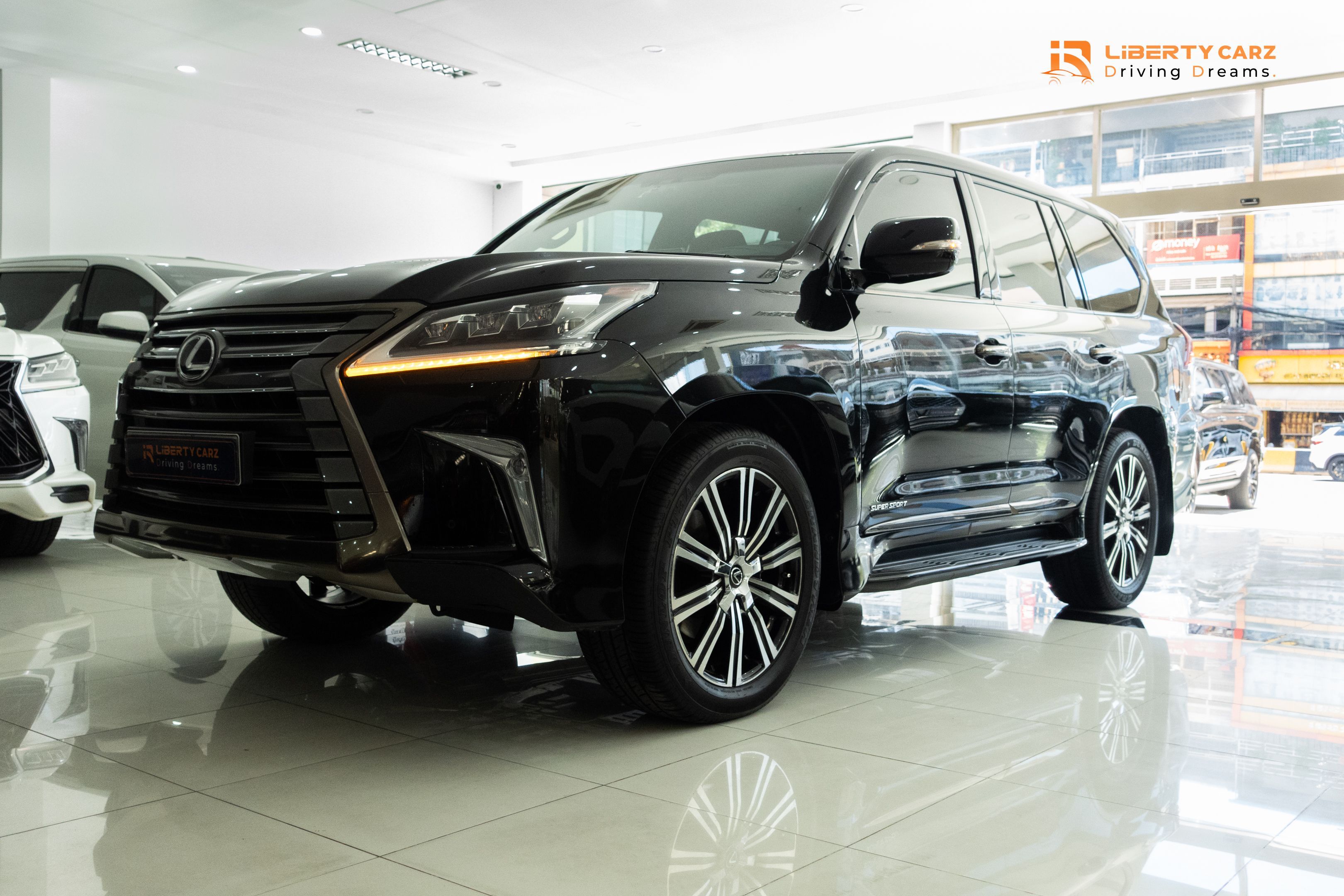 Lexus LX450d 2019